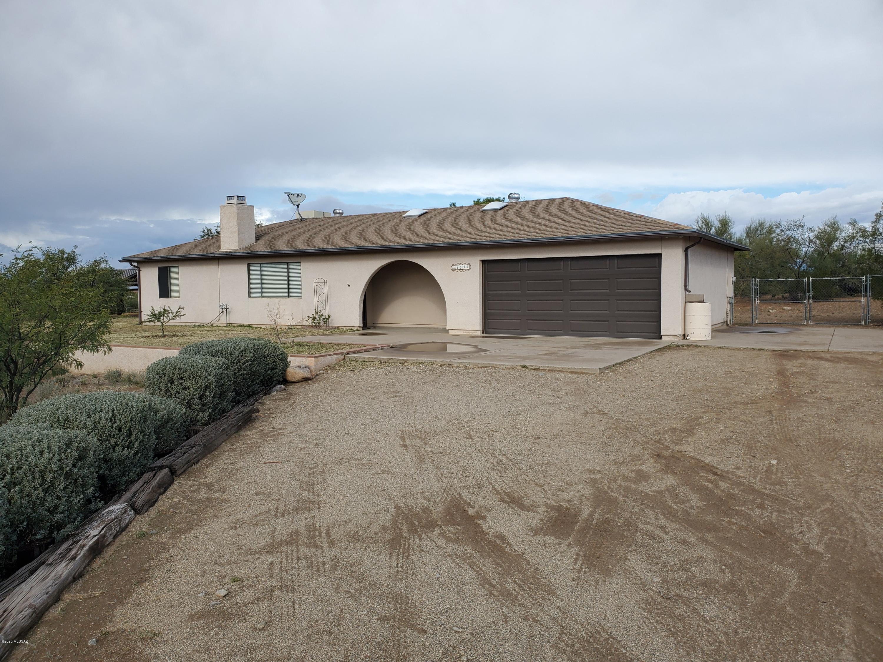 New Tucson Unit NO. 23 (140-261) - Residential Lease