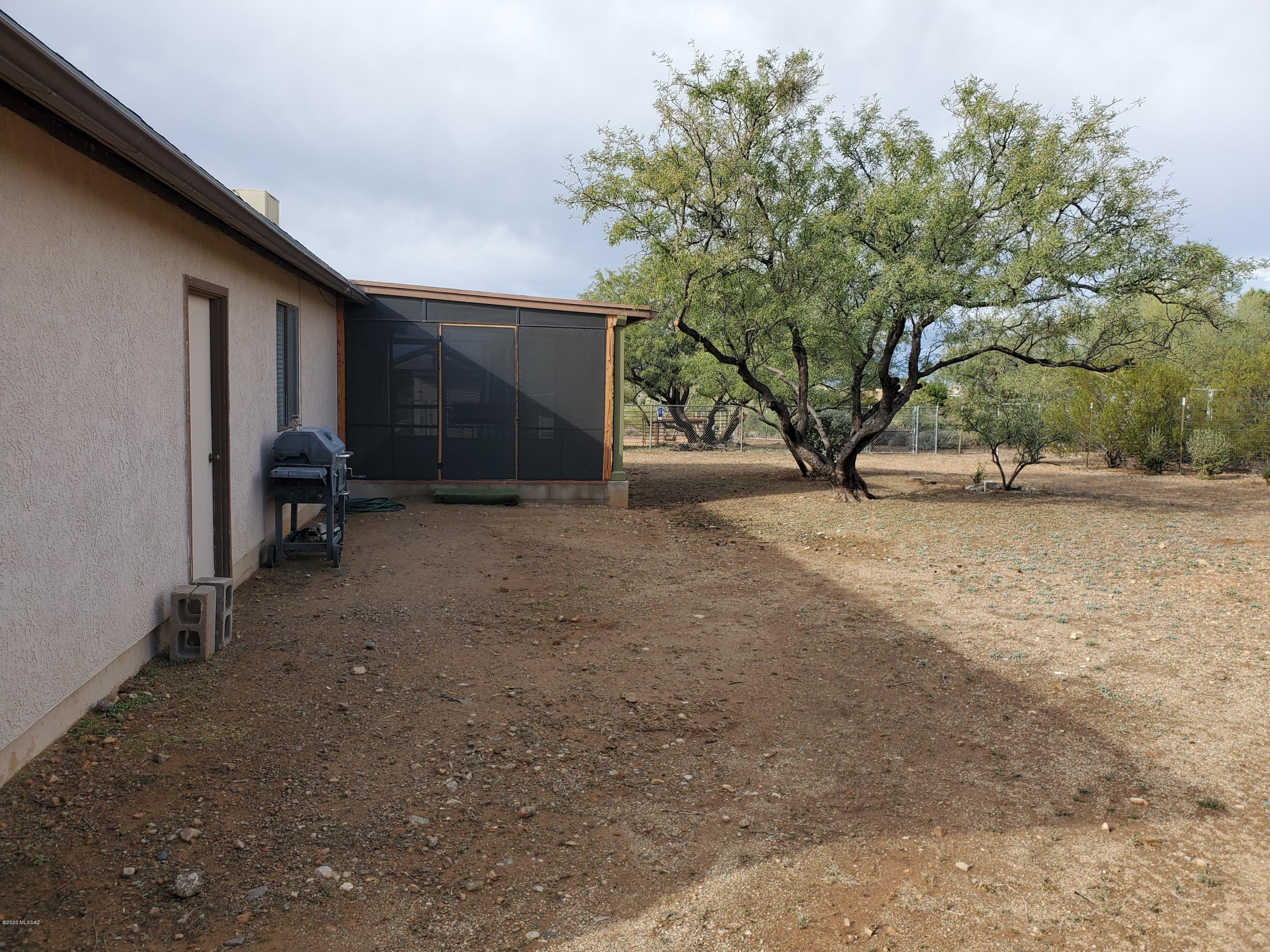 New Tucson Unit NO. 23 (140-261) - Residential Lease