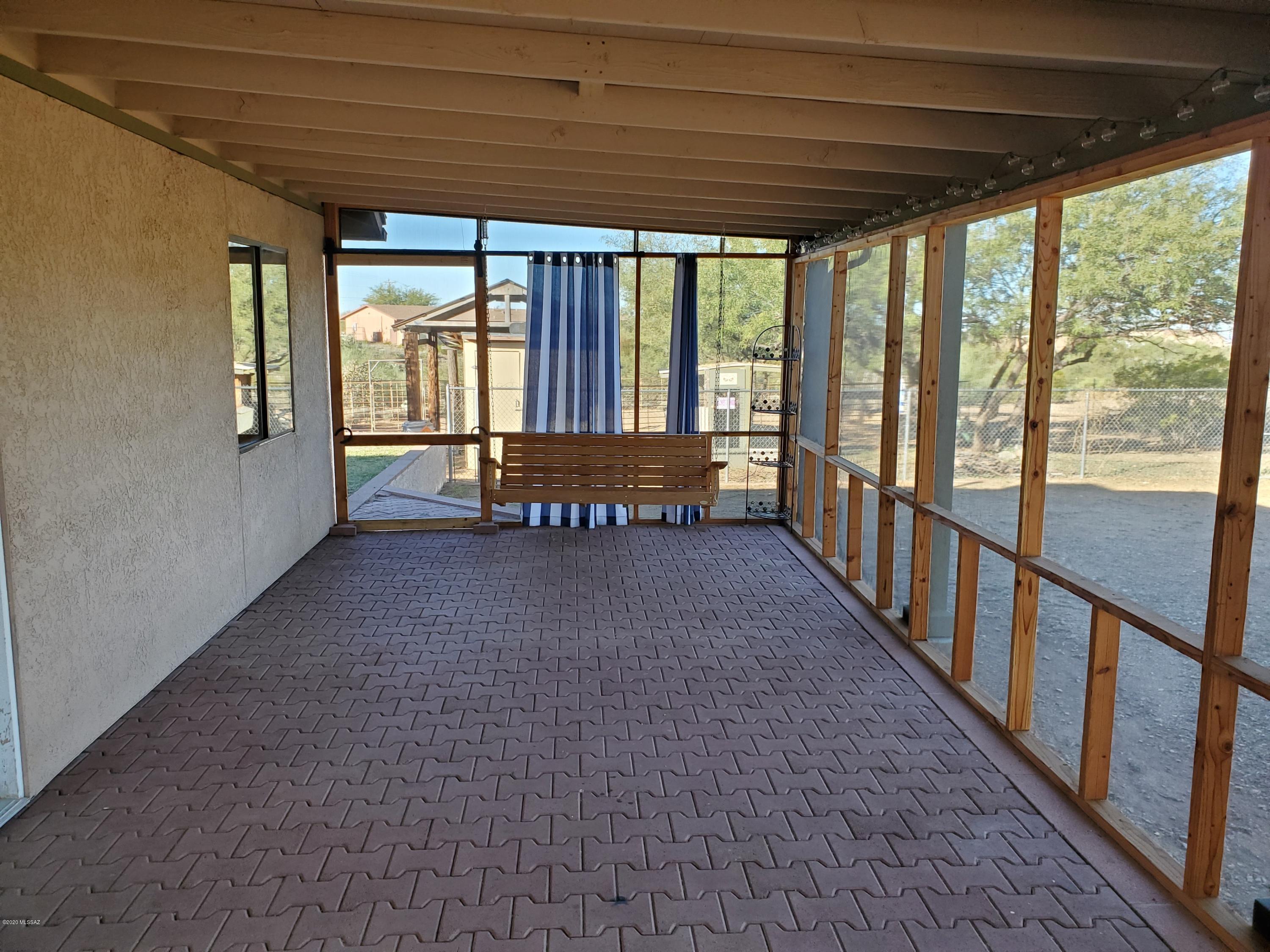 New Tucson Unit NO. 23 (140-261) - Residential Lease