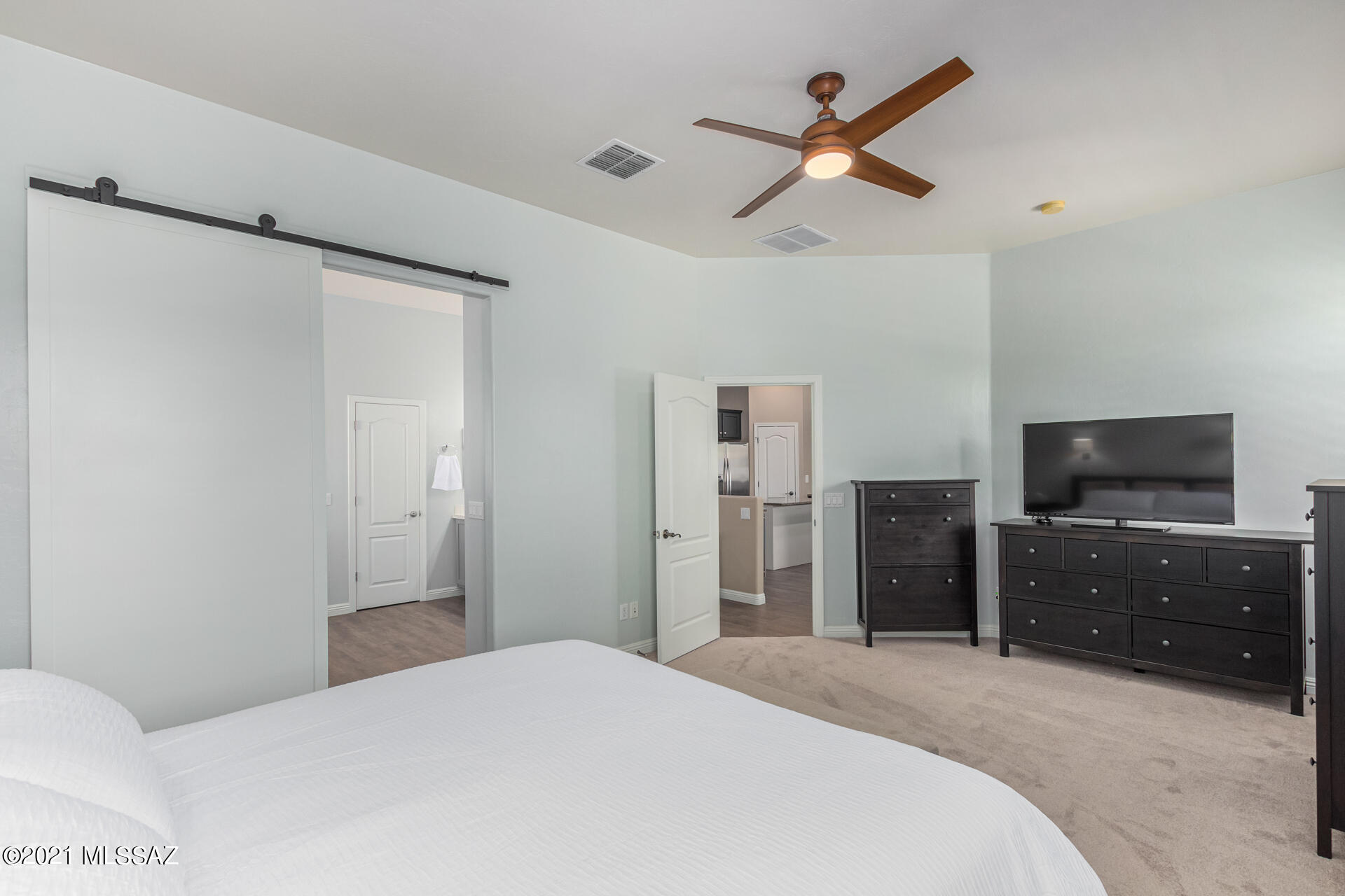 Continental Reserve Blk. 14 (1-82) - Residential