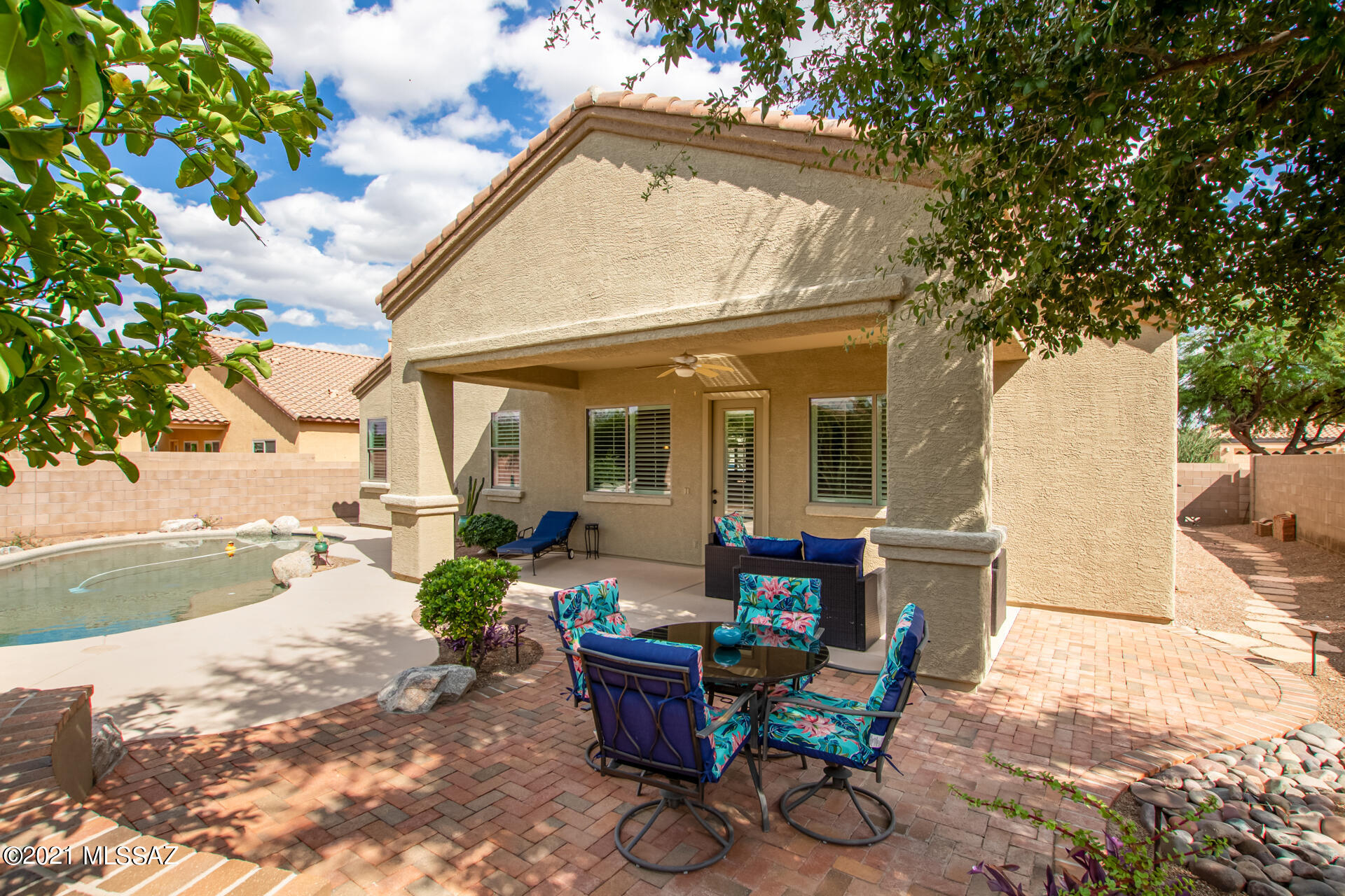 Continental Reserve Blk. 14 (1-82) - Residential