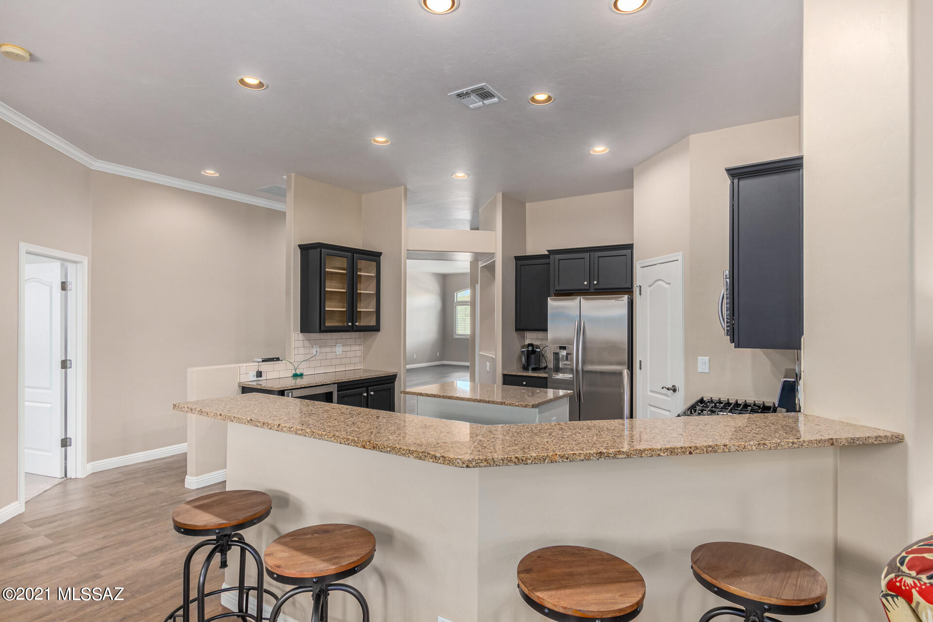 Continental Reserve Blk. 14 (1-82) - Residential