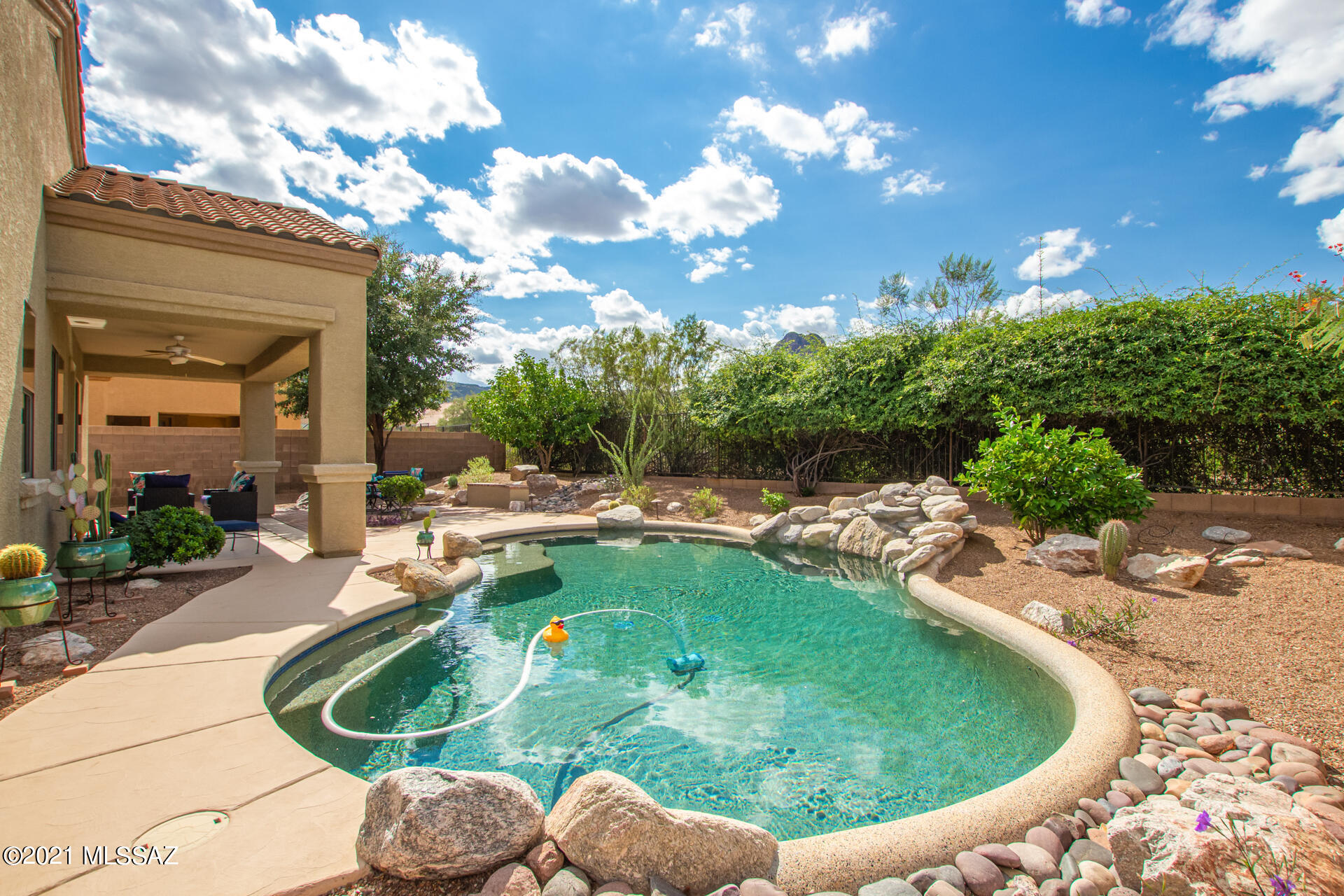 Continental Reserve Blk. 14 (1-82) - Residential