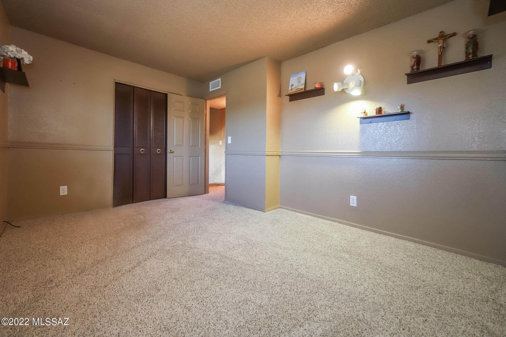 Orangewood Estates (110-212) - Residential