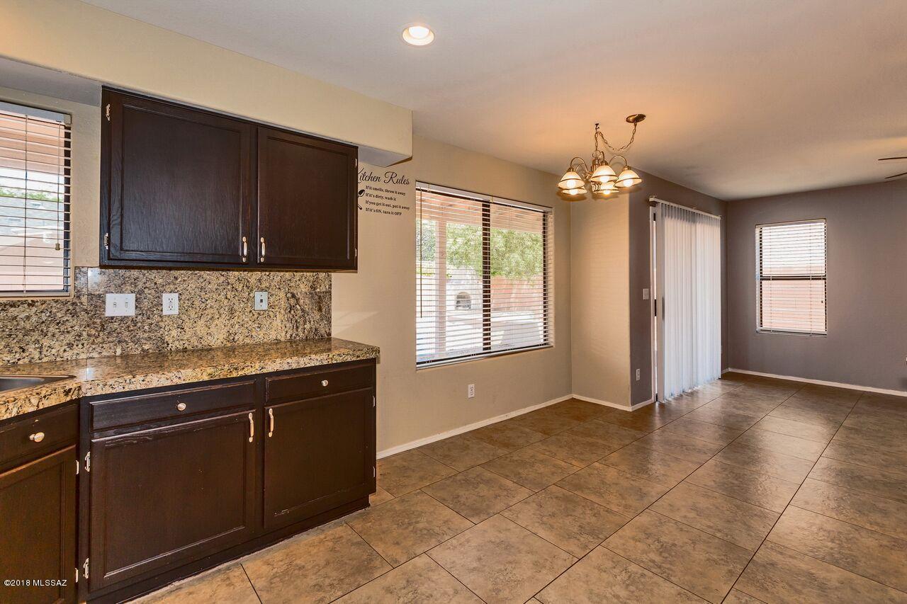 Country Club(1-221) - Residential