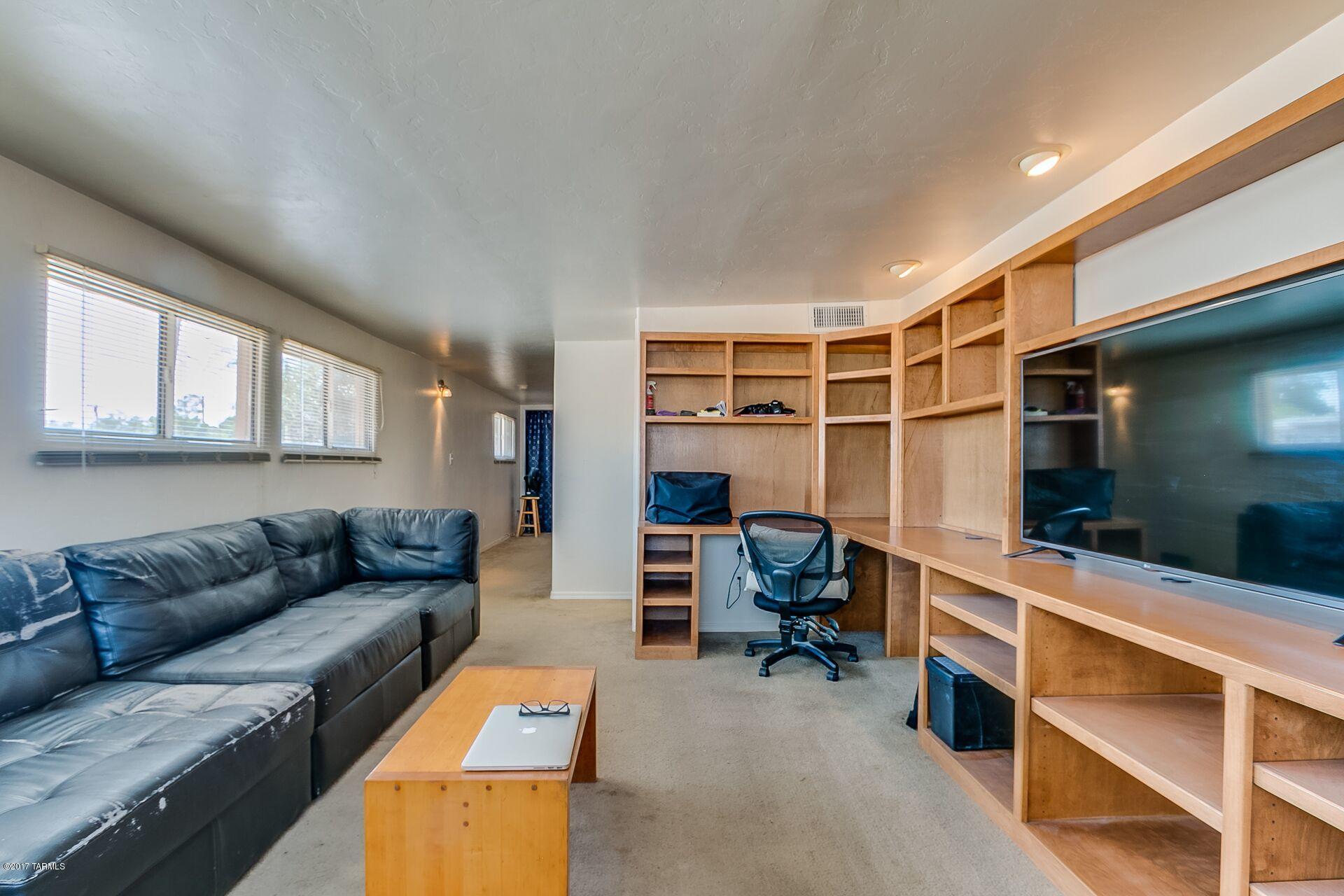 Country Club Park - Residential