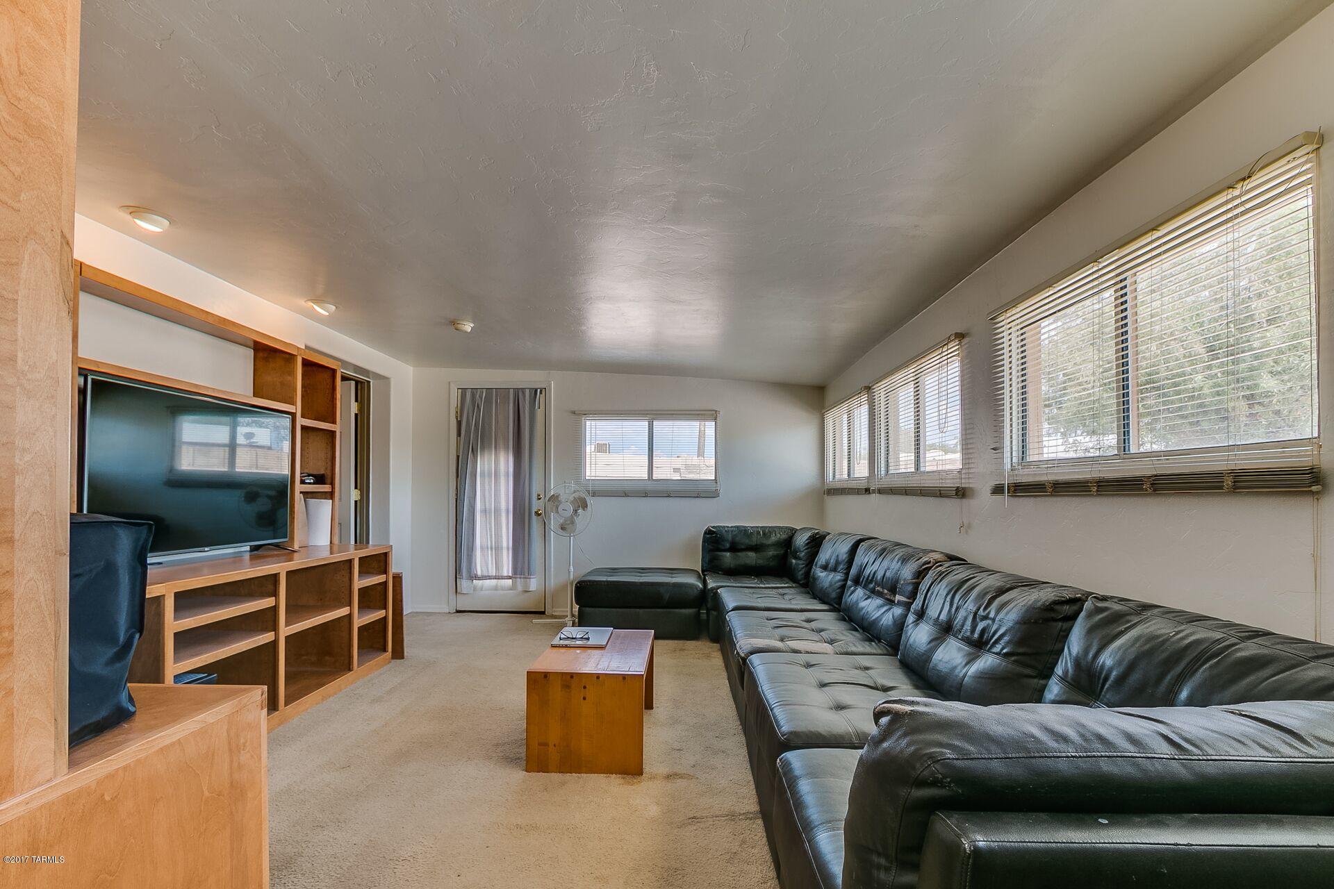 Country Club Park - Residential