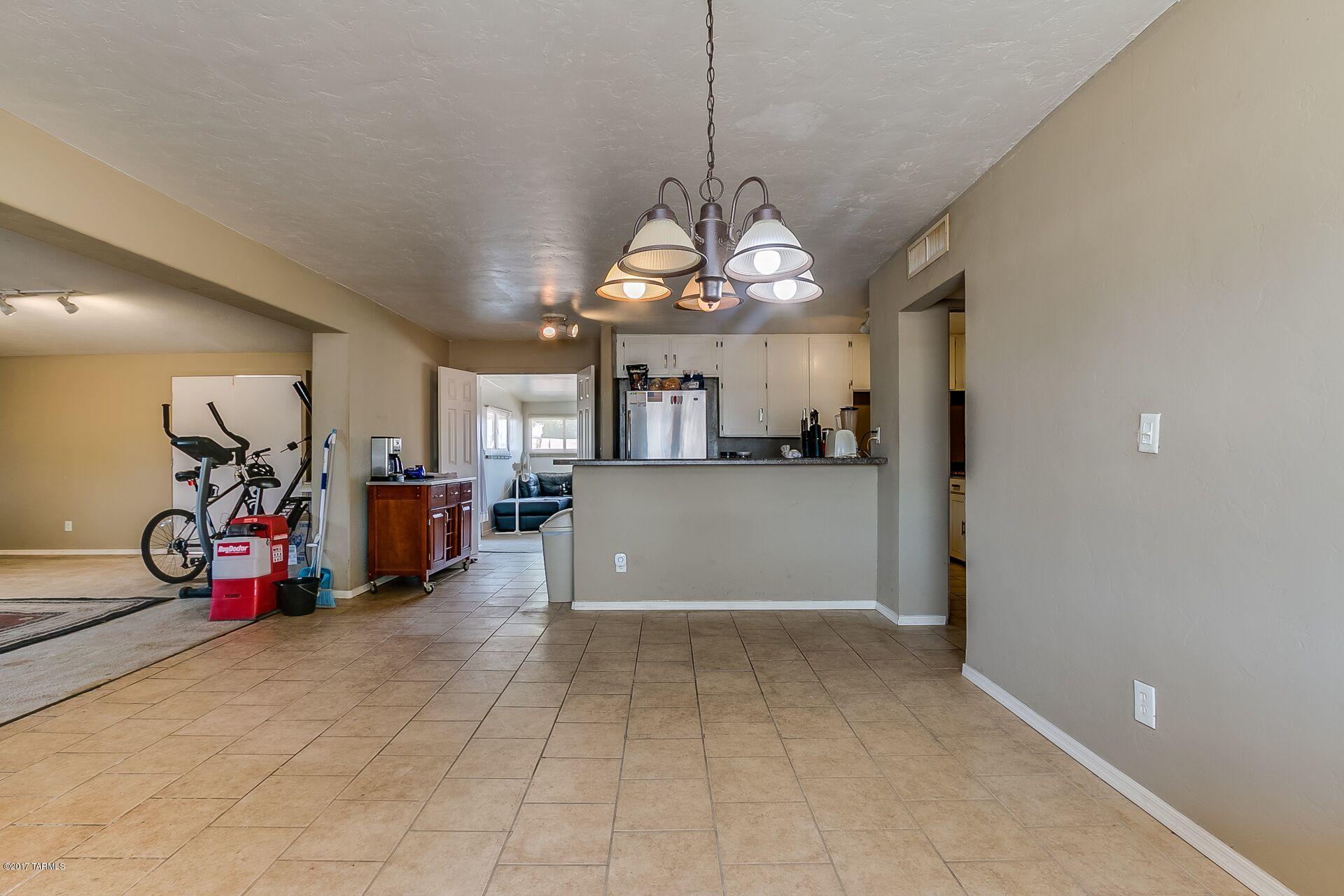 Country Club Park - Residential