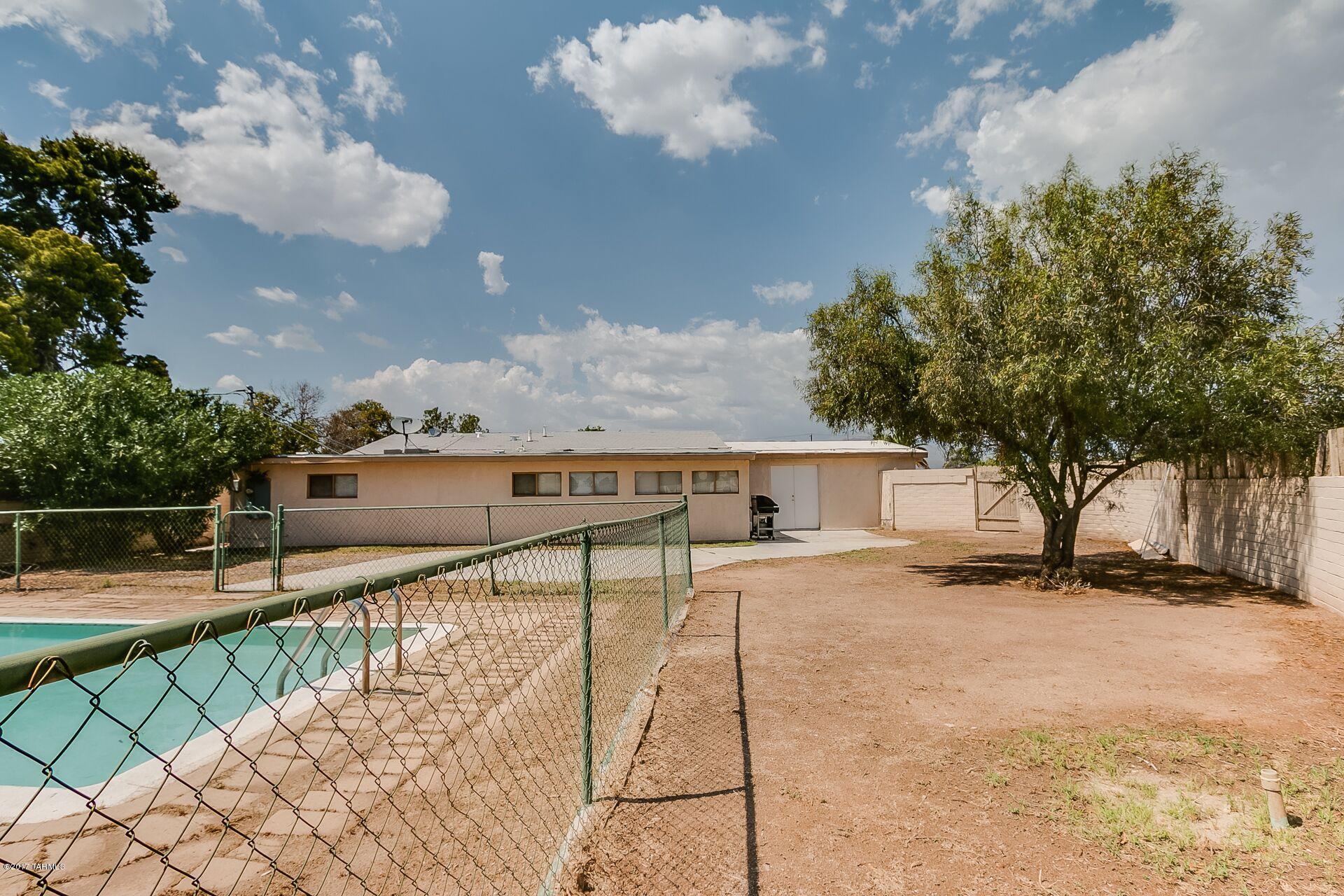Country Club Park - Residential