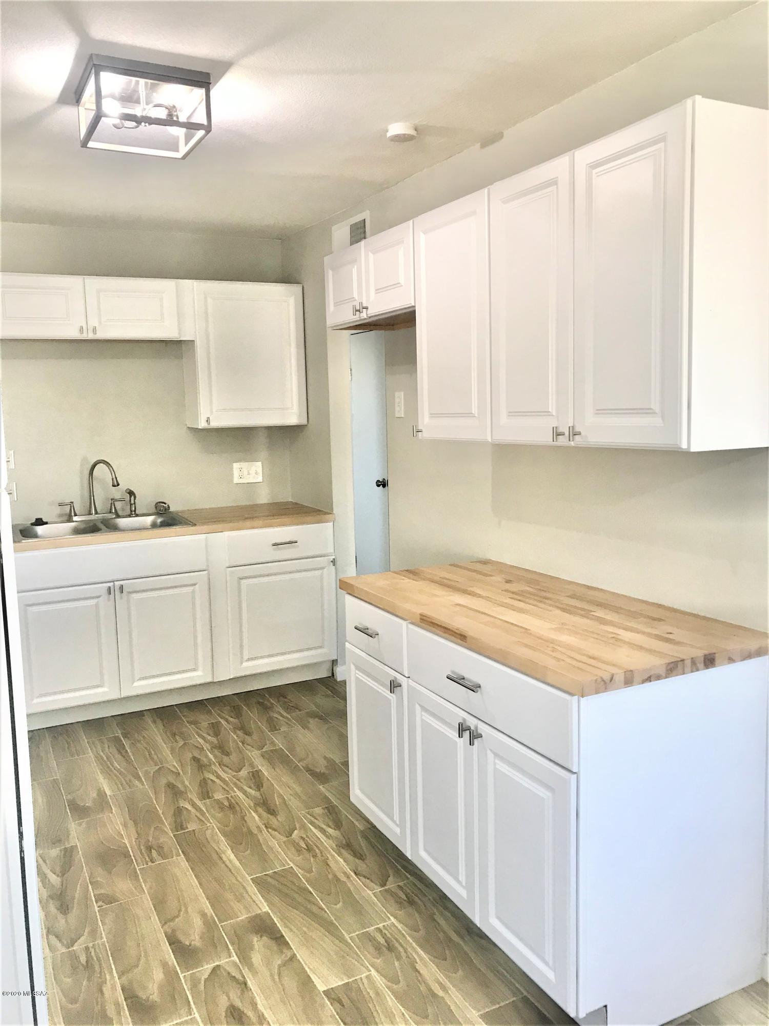 Maryvale Manor - Residential