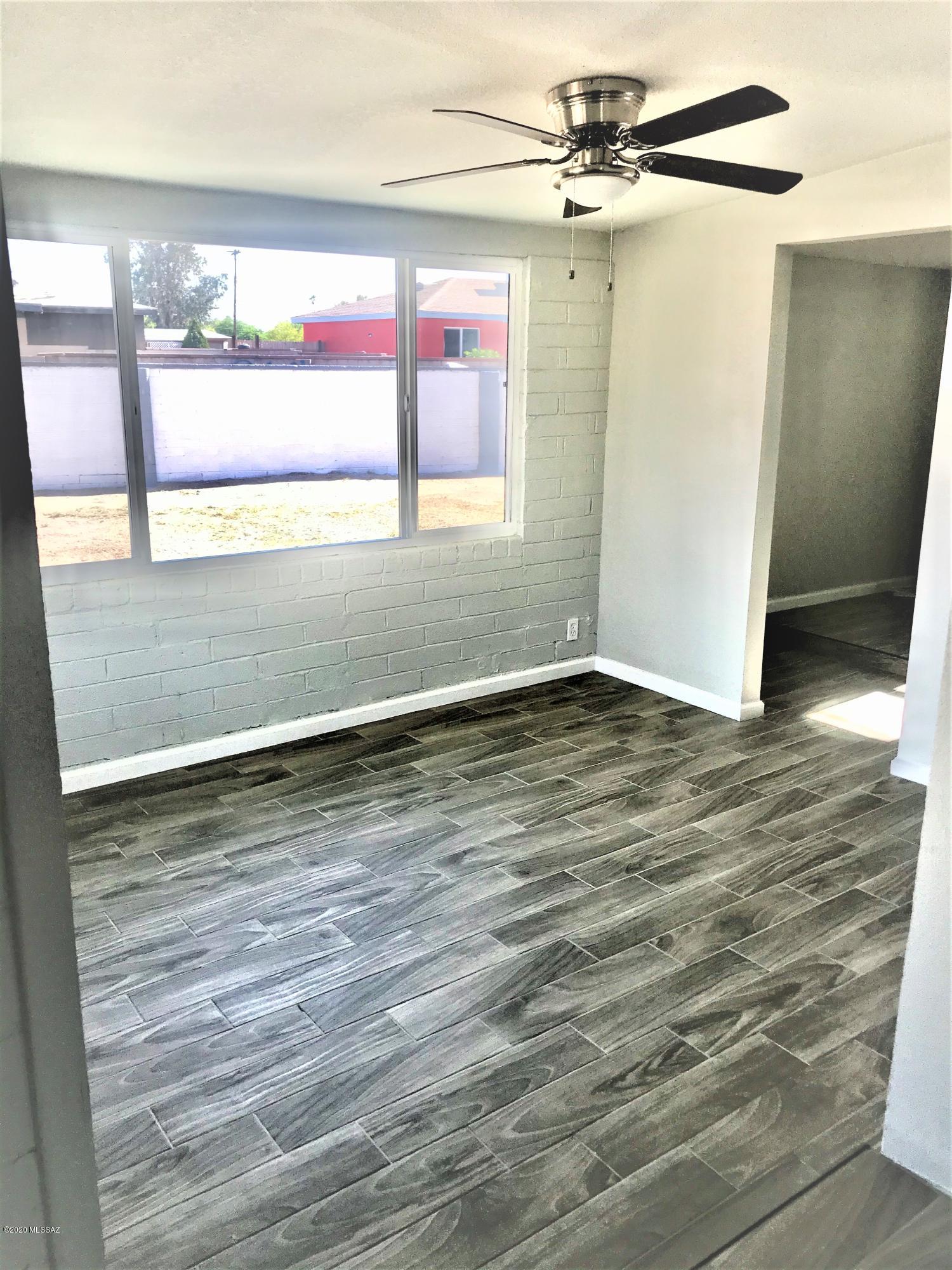 Maryvale Manor - Residential