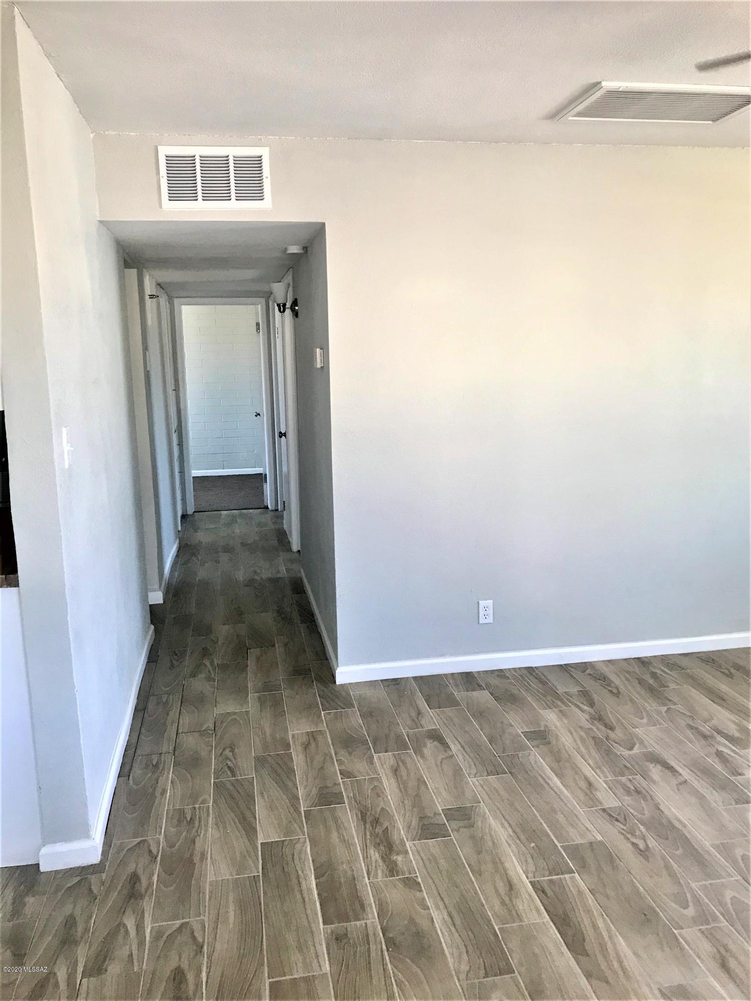 Maryvale Manor - Residential