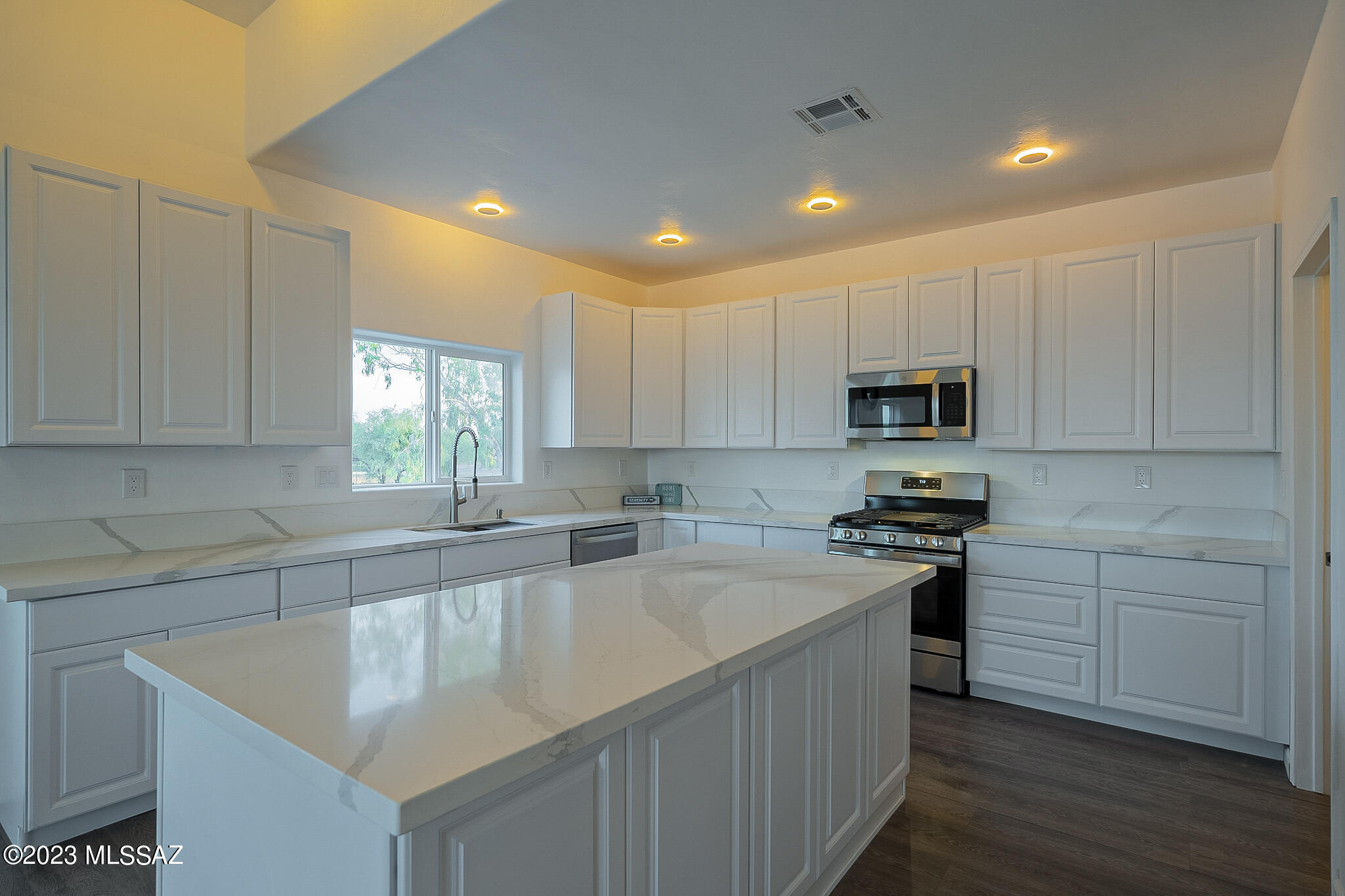 El Tirador Estates (1-183) - Residential