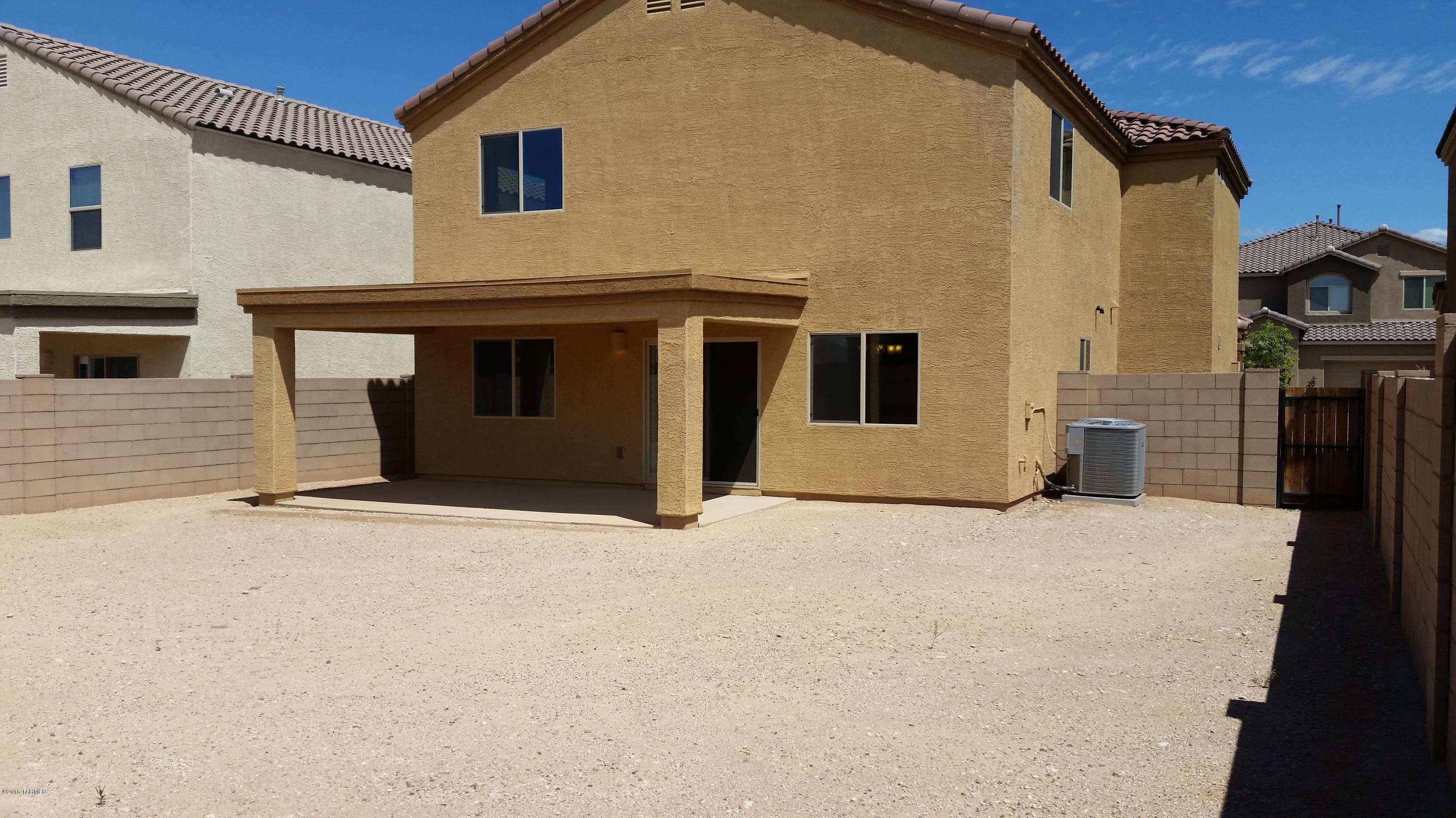 Vista Del Lago - Residential