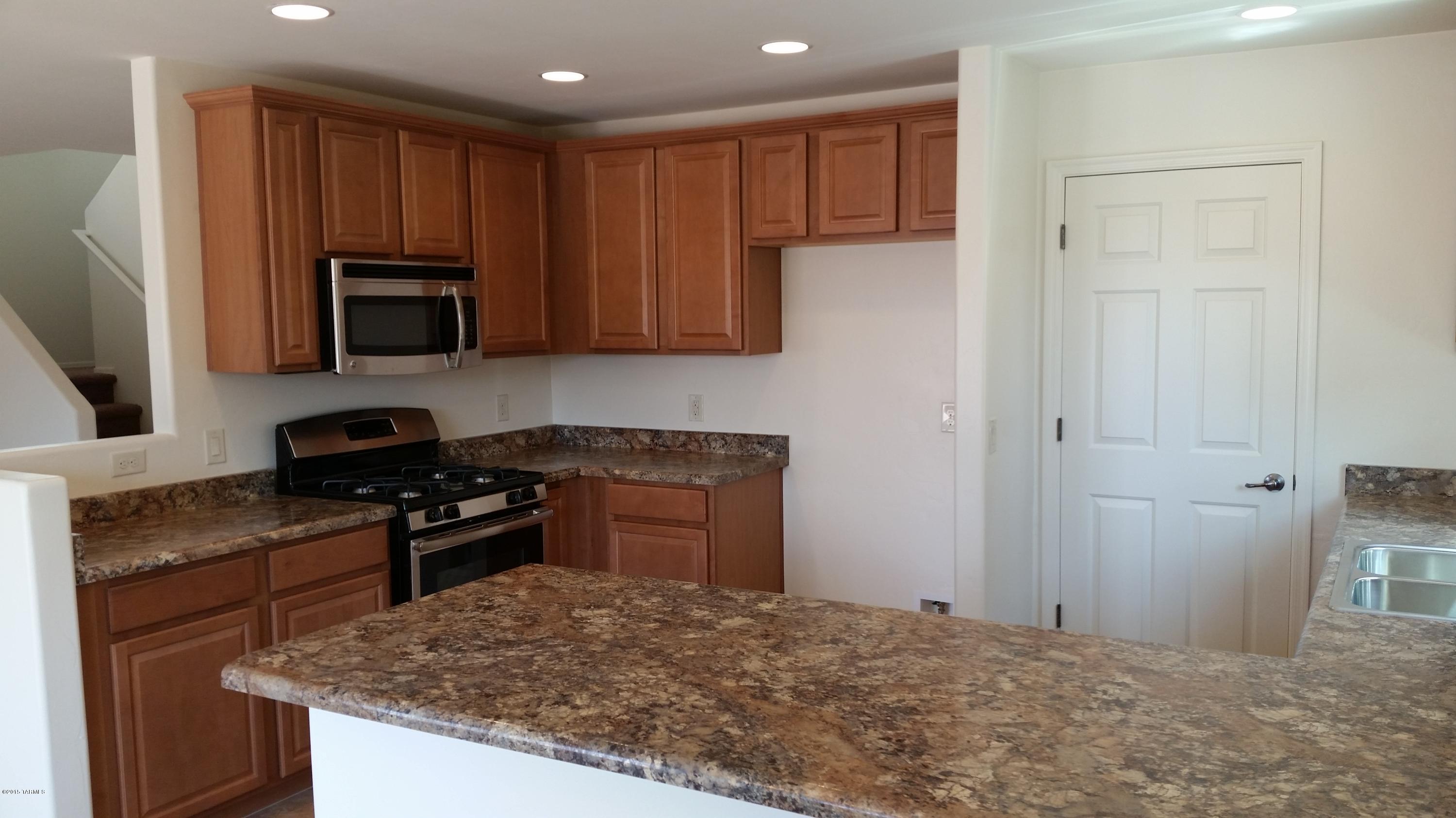 Vista Del Lago - Residential
