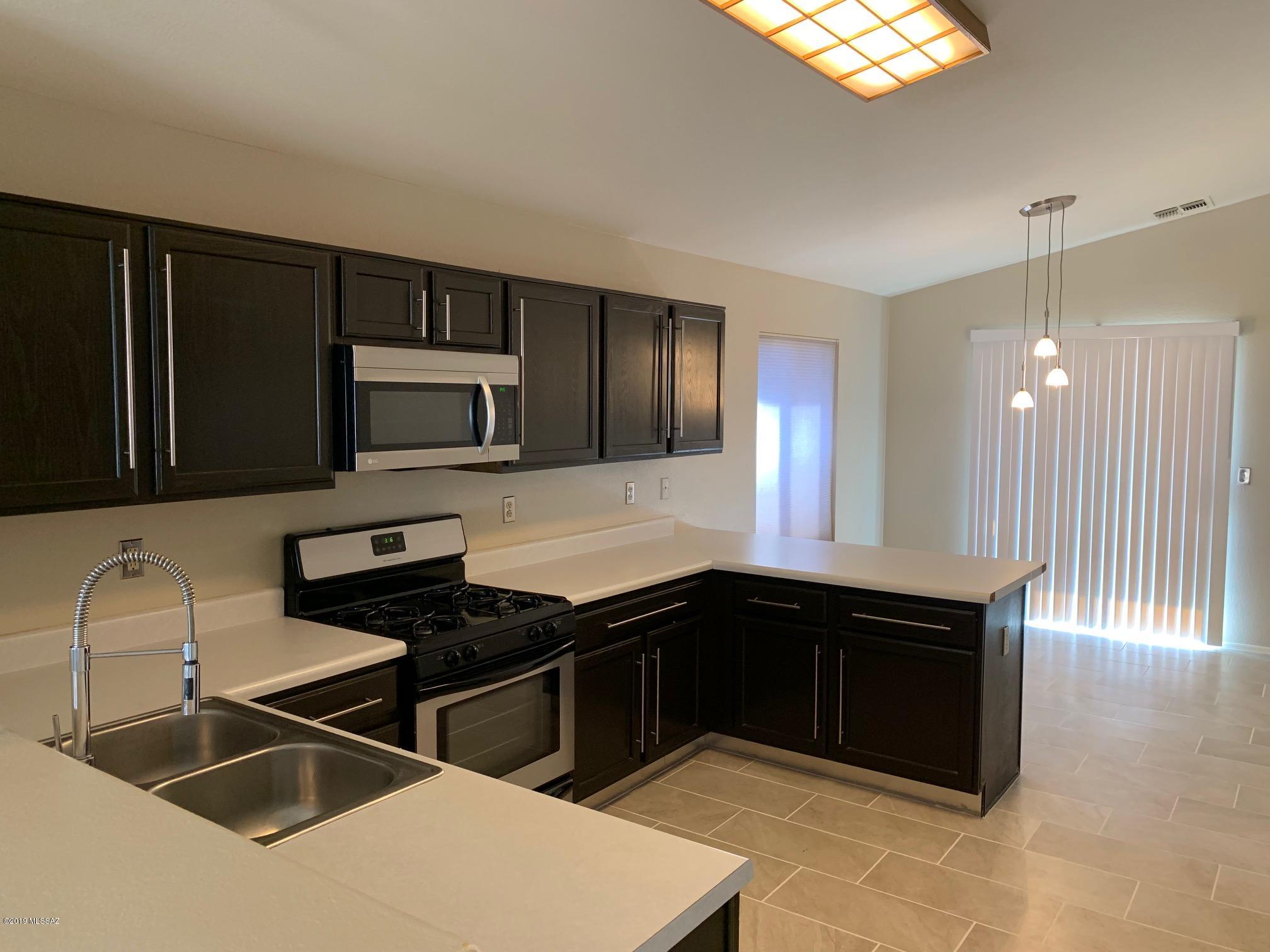 Desert Crossings at Rita Ranch (1-255) - Residential Lease