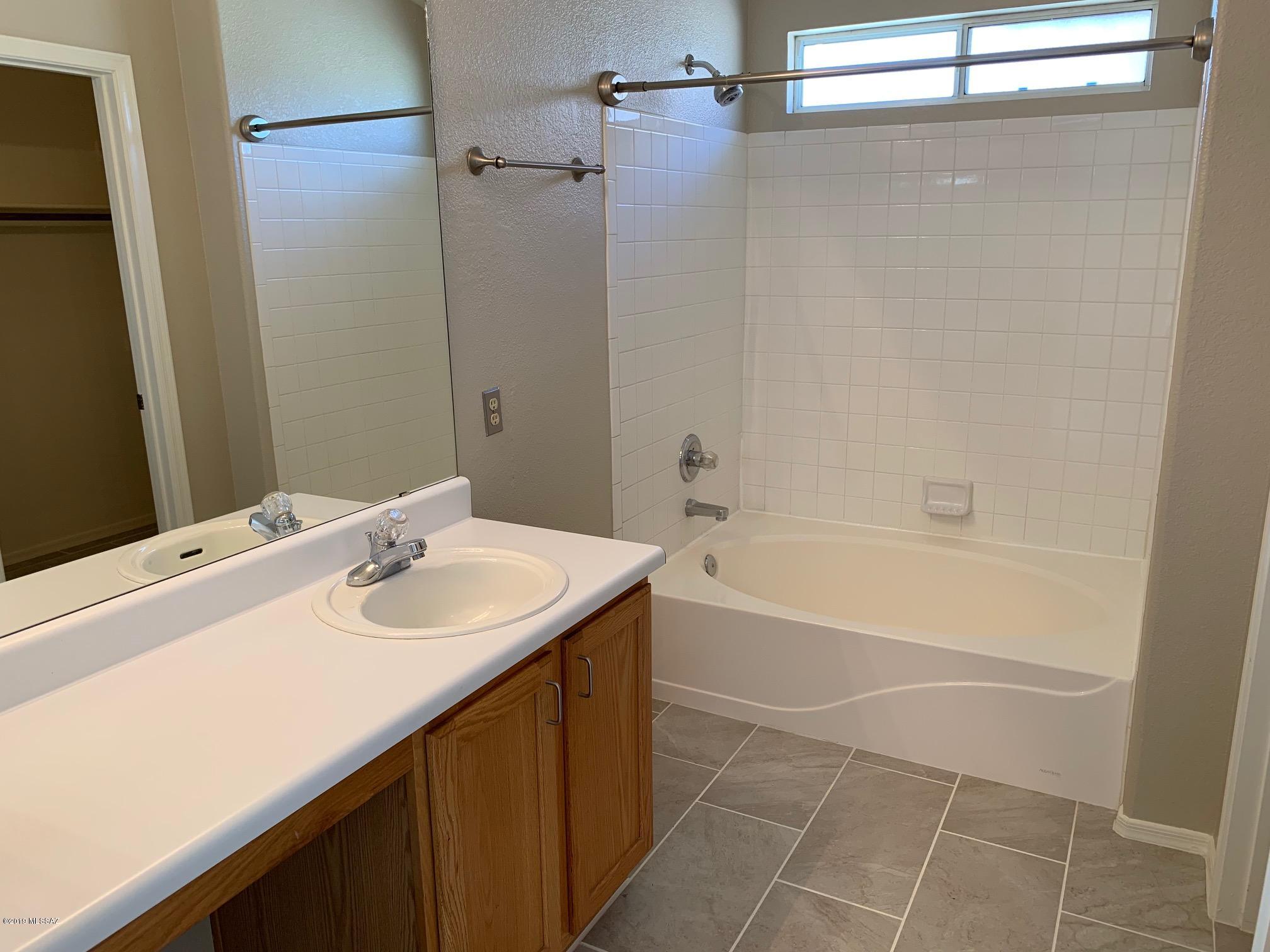 Desert Crossings at Rita Ranch (1-255) - Residential Lease