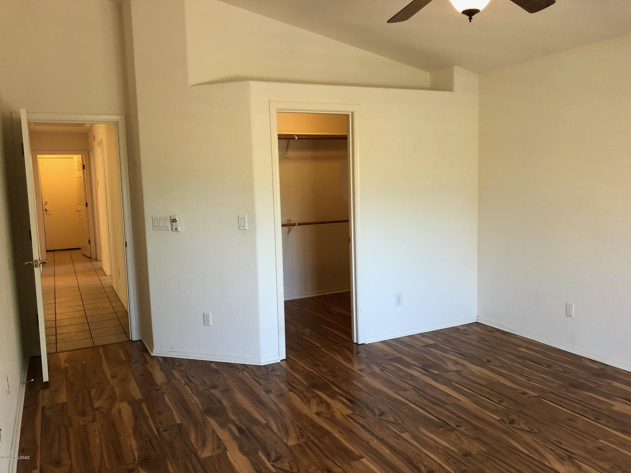Plaza Mirador (1-28) - Residential Lease