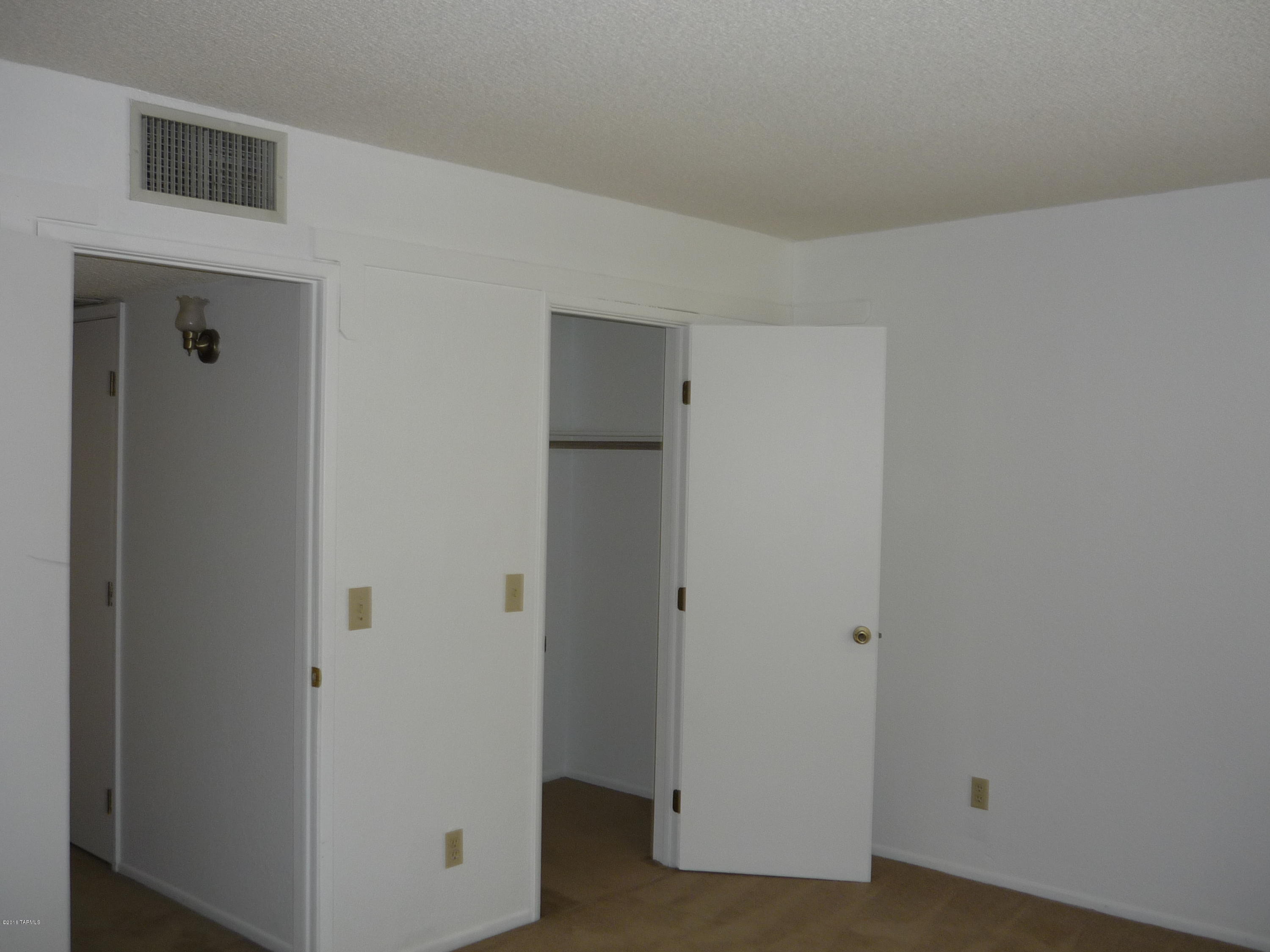 Euclid Point Condos (1-25) - Residential Lease