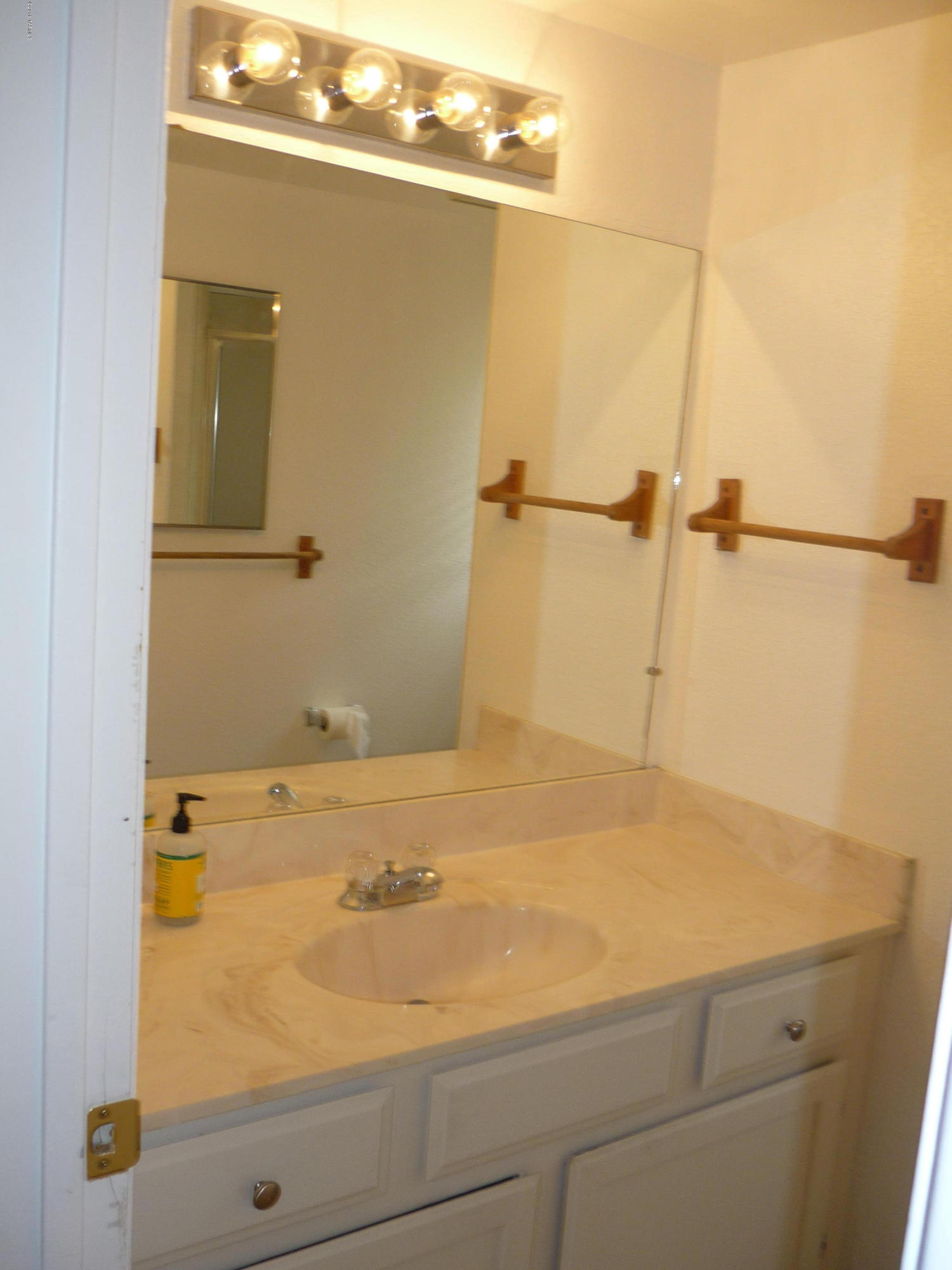 Euclid Point Condos (1-25) - Residential Lease