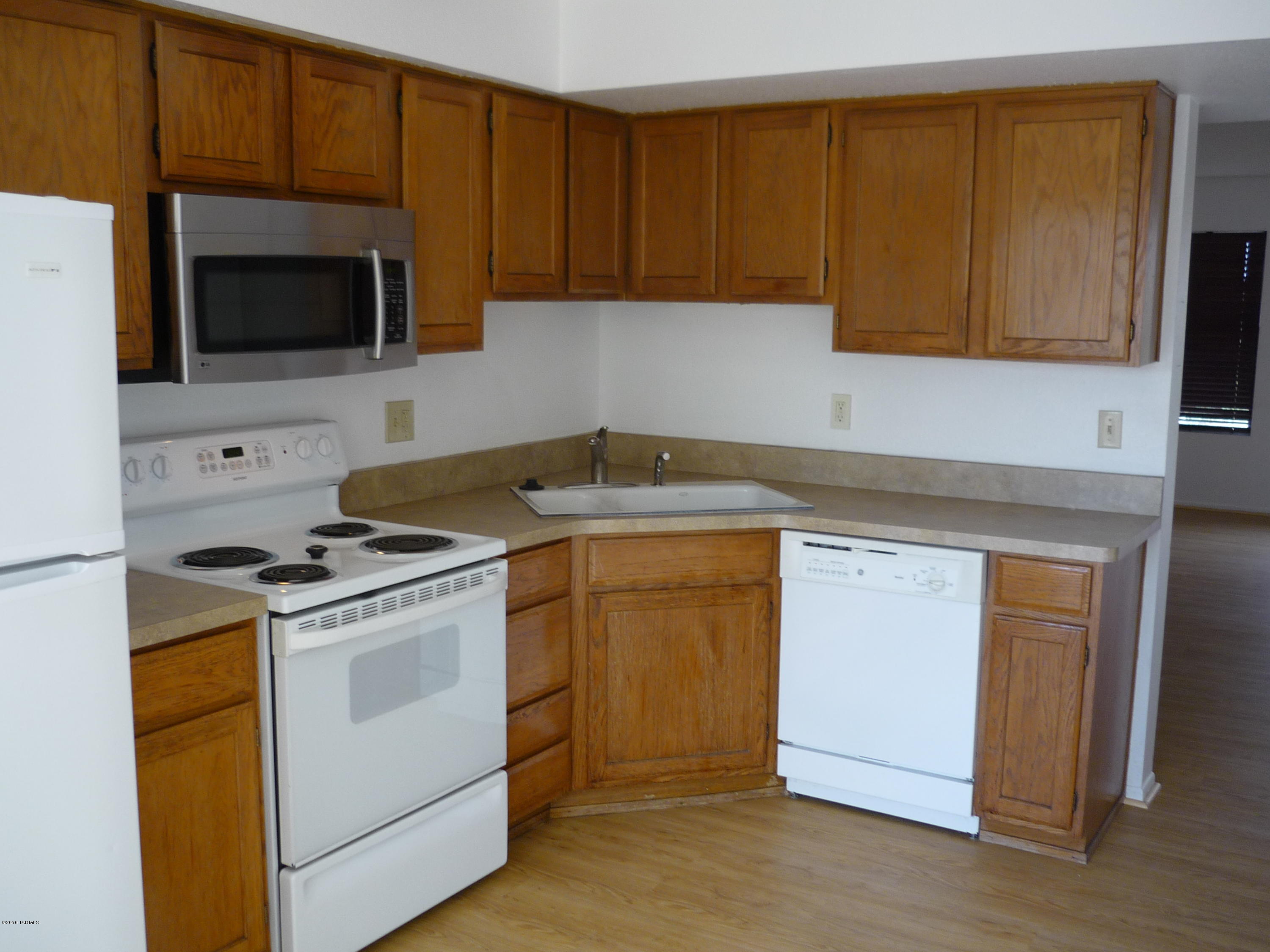 Euclid Point Condos (1-25) - Residential Lease