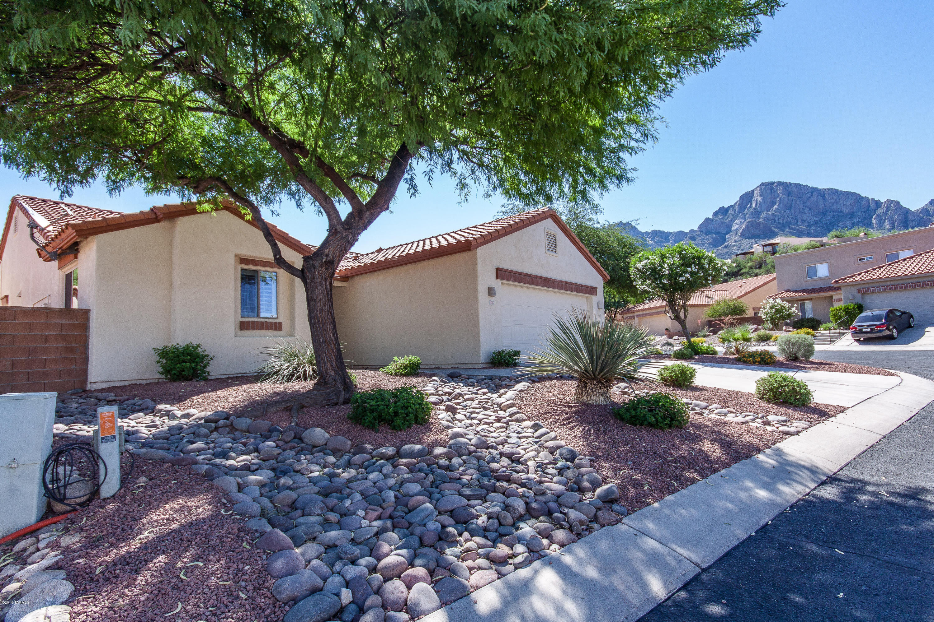 Window Rock At La Reserve - Residential