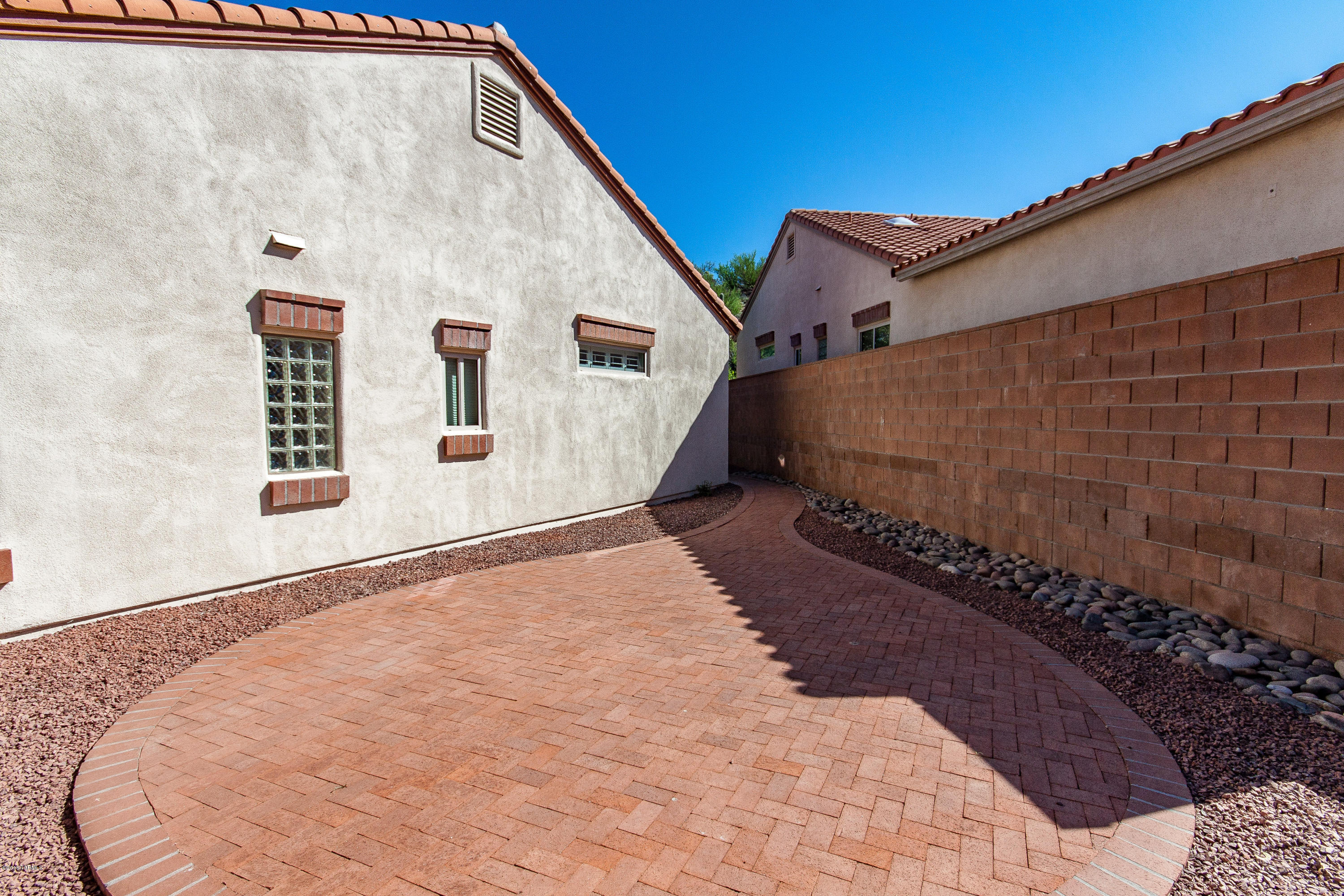 Window Rock At La Reserve - Residential