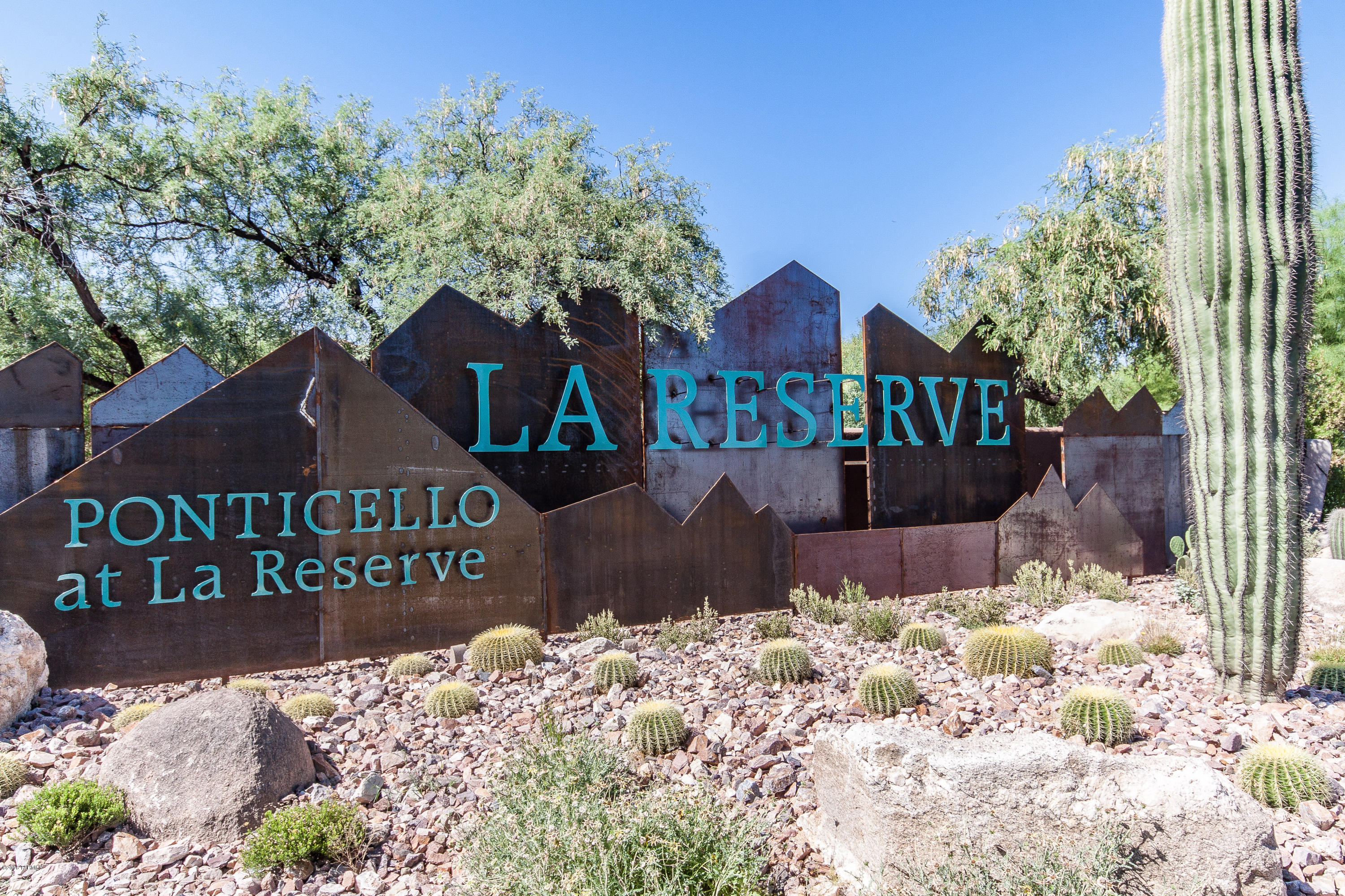 Window Rock At La Reserve - Residential