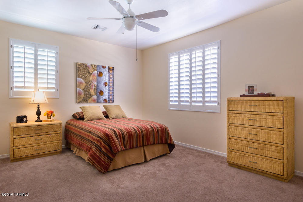 Window Rock At La Reserve - Residential