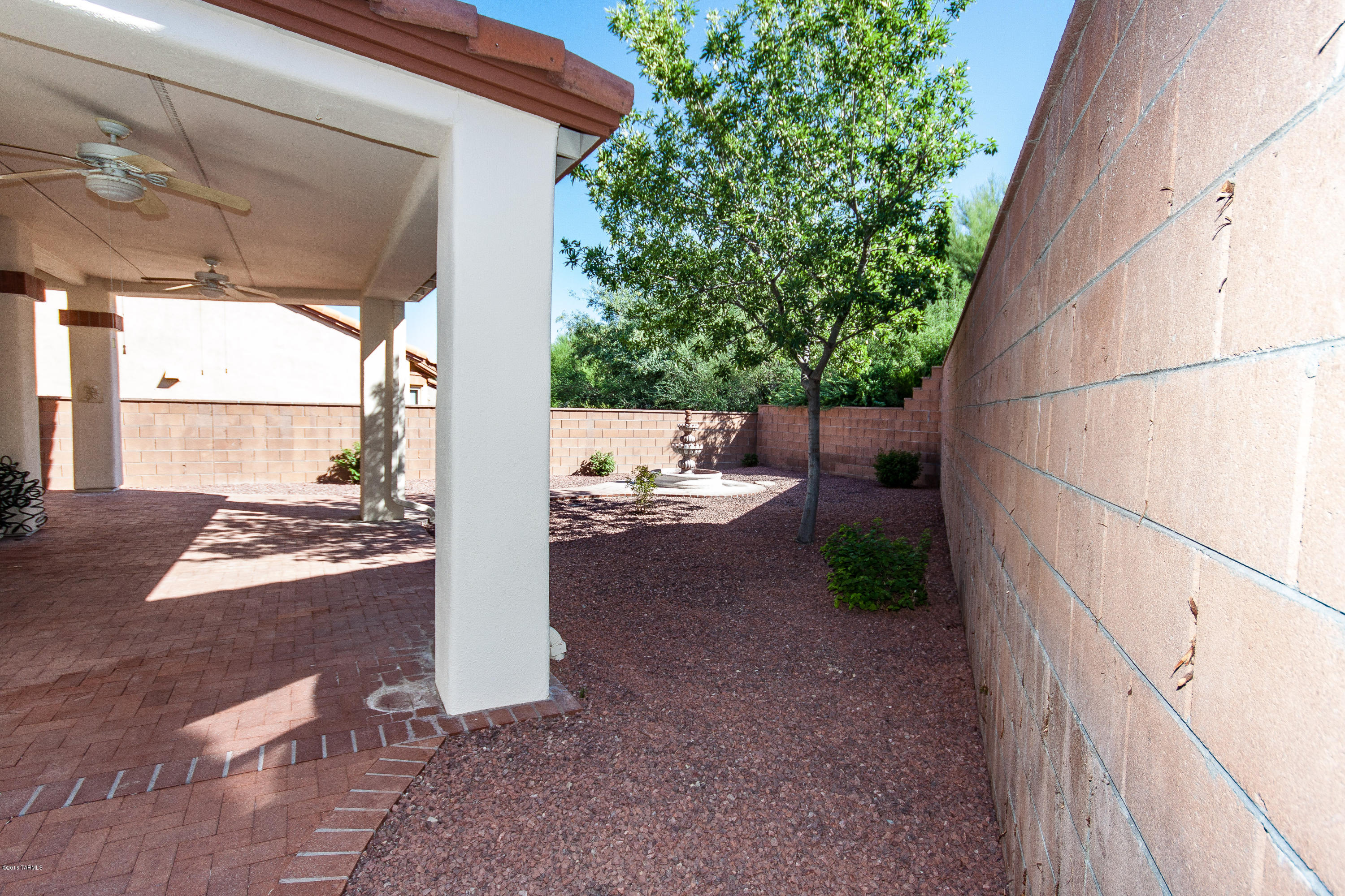 Window Rock At La Reserve - Residential