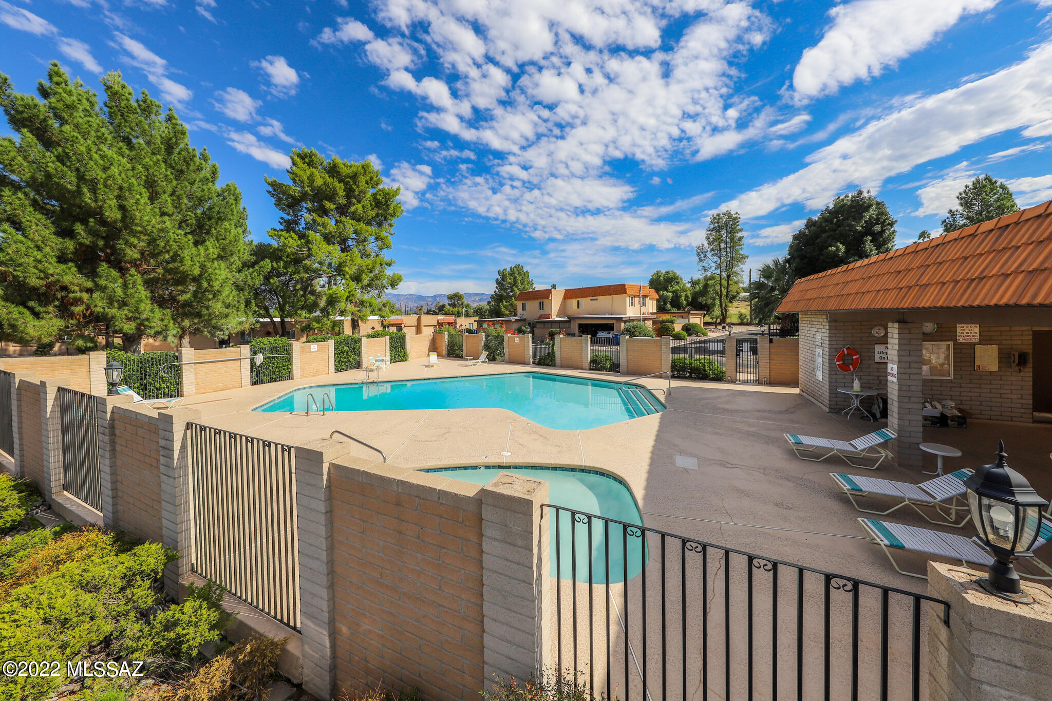 Rolling Hills Villas NO. 2 - Residential