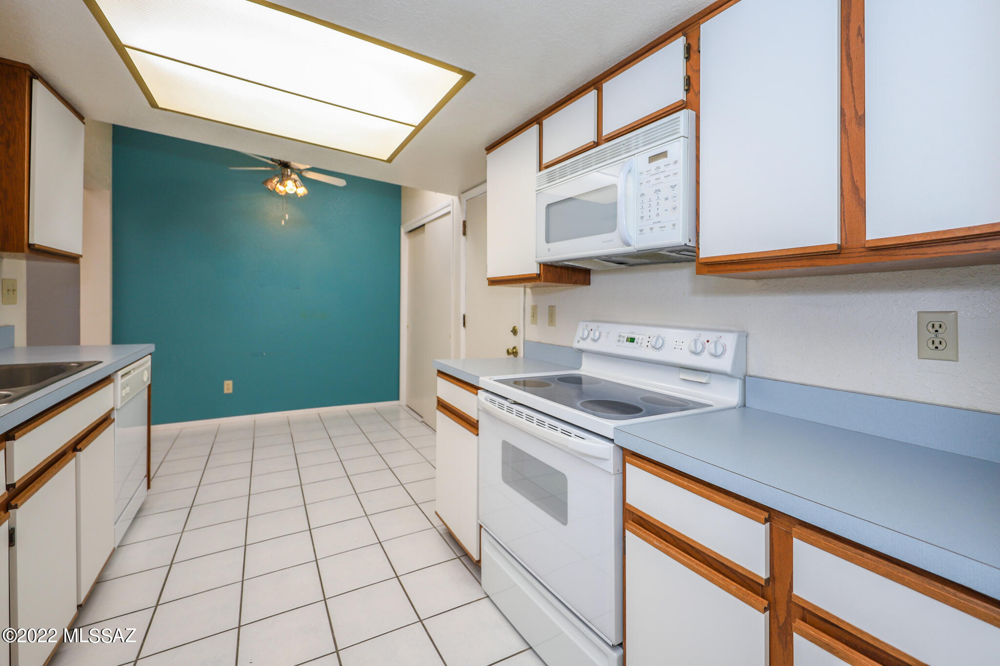 Rolling Hills Villas NO. 2 - Residential