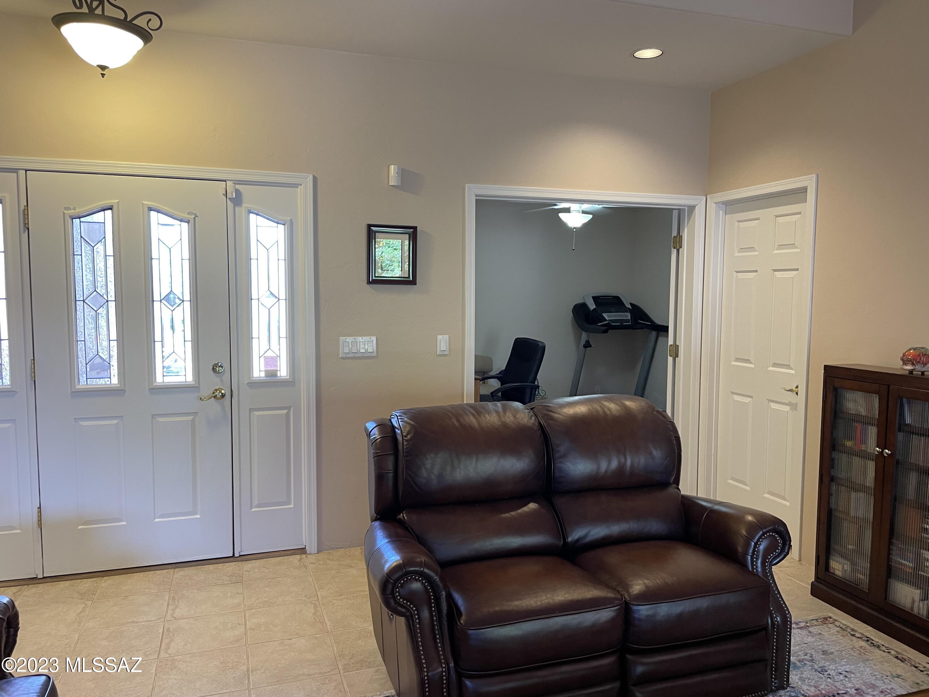 Canada Vista (1-62) - Residential Lease