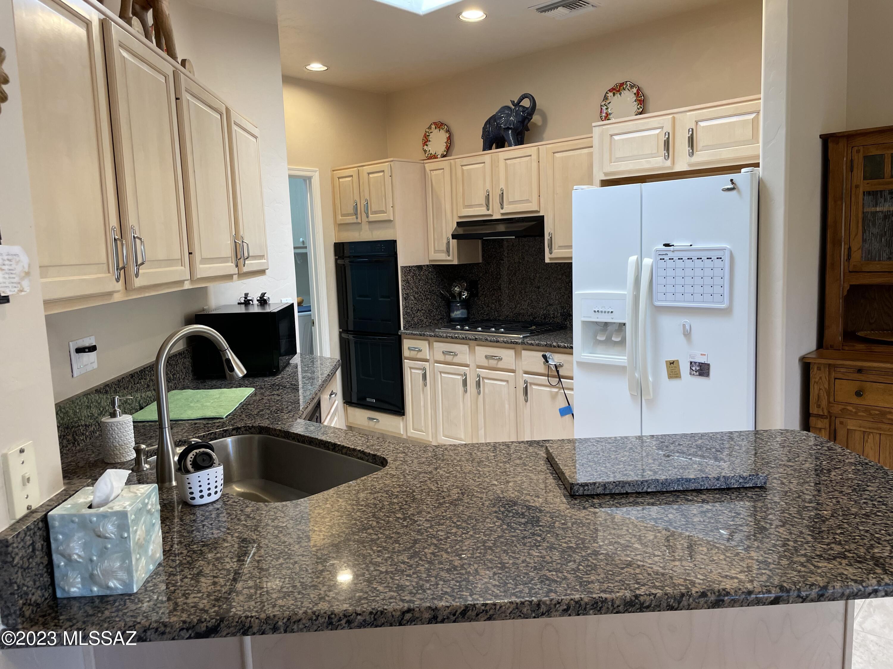Canada Vista (1-62) - Residential Lease