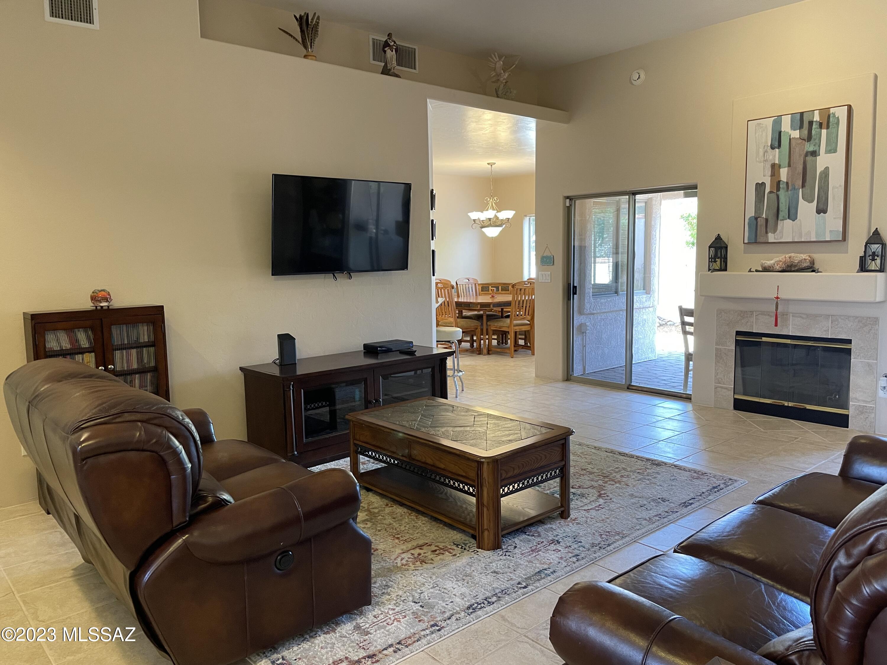 Canada Vista (1-62) - Residential Lease