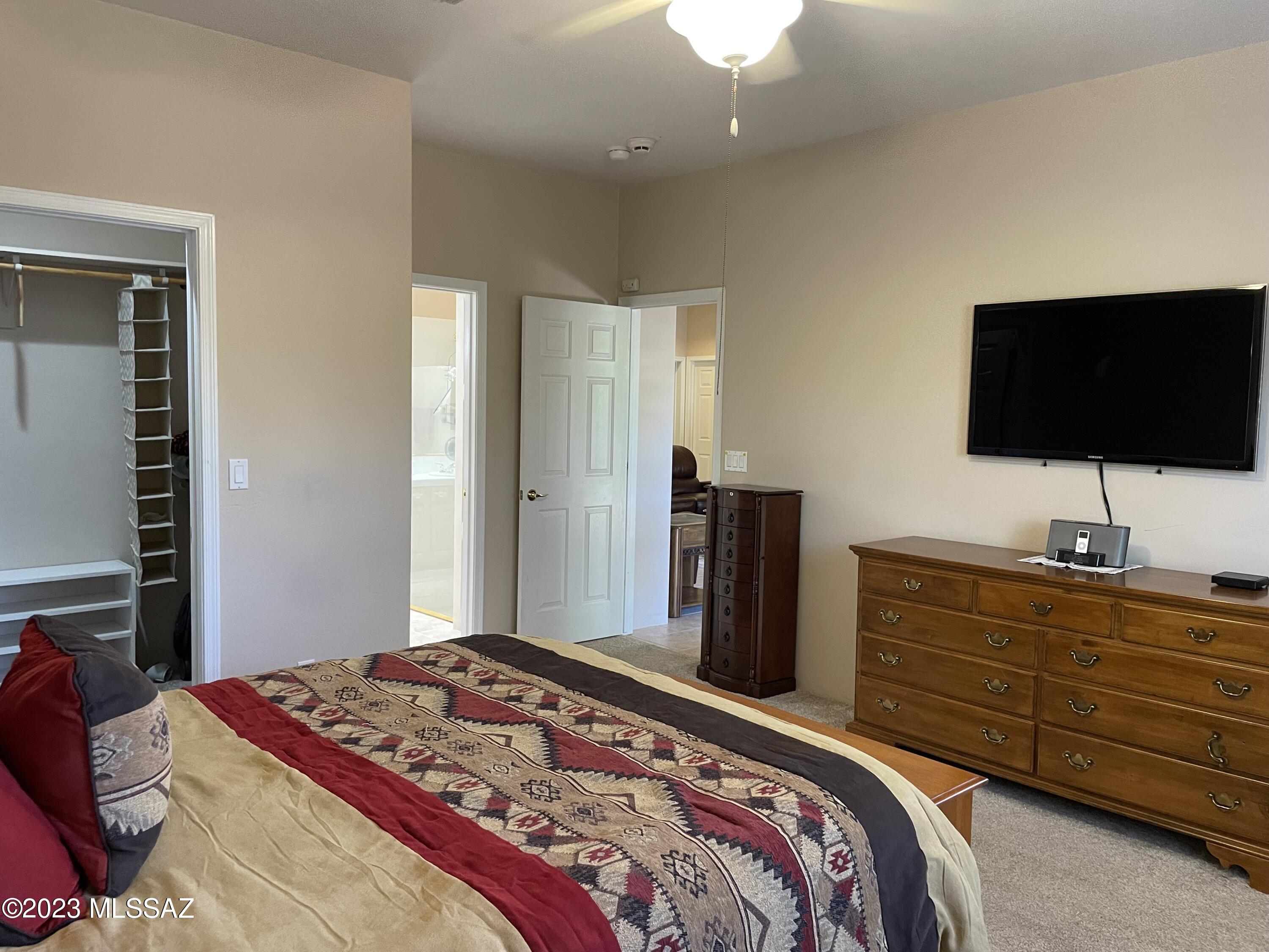 Canada Vista (1-62) - Residential Lease
