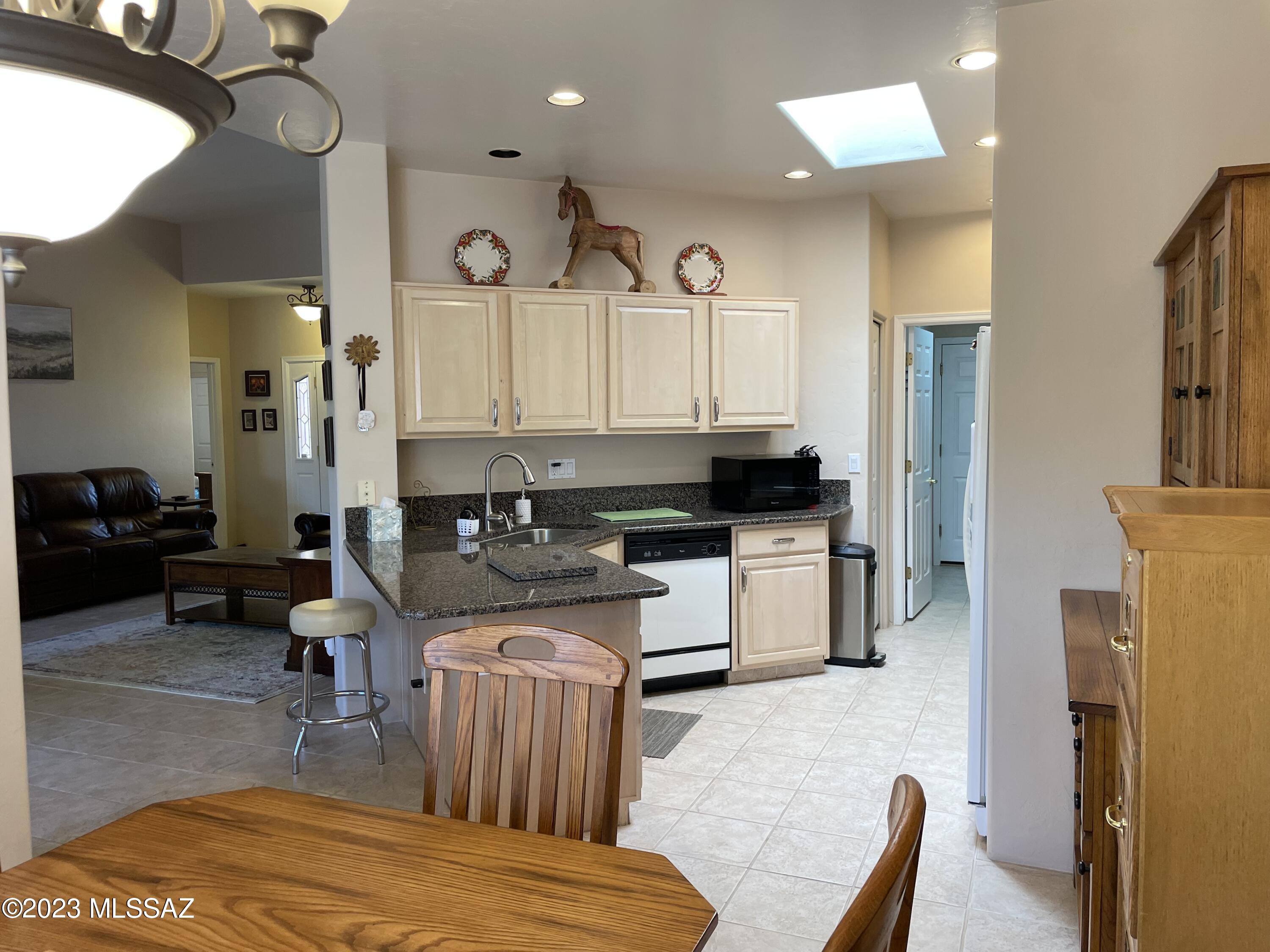 Canada Vista (1-62) - Residential Lease