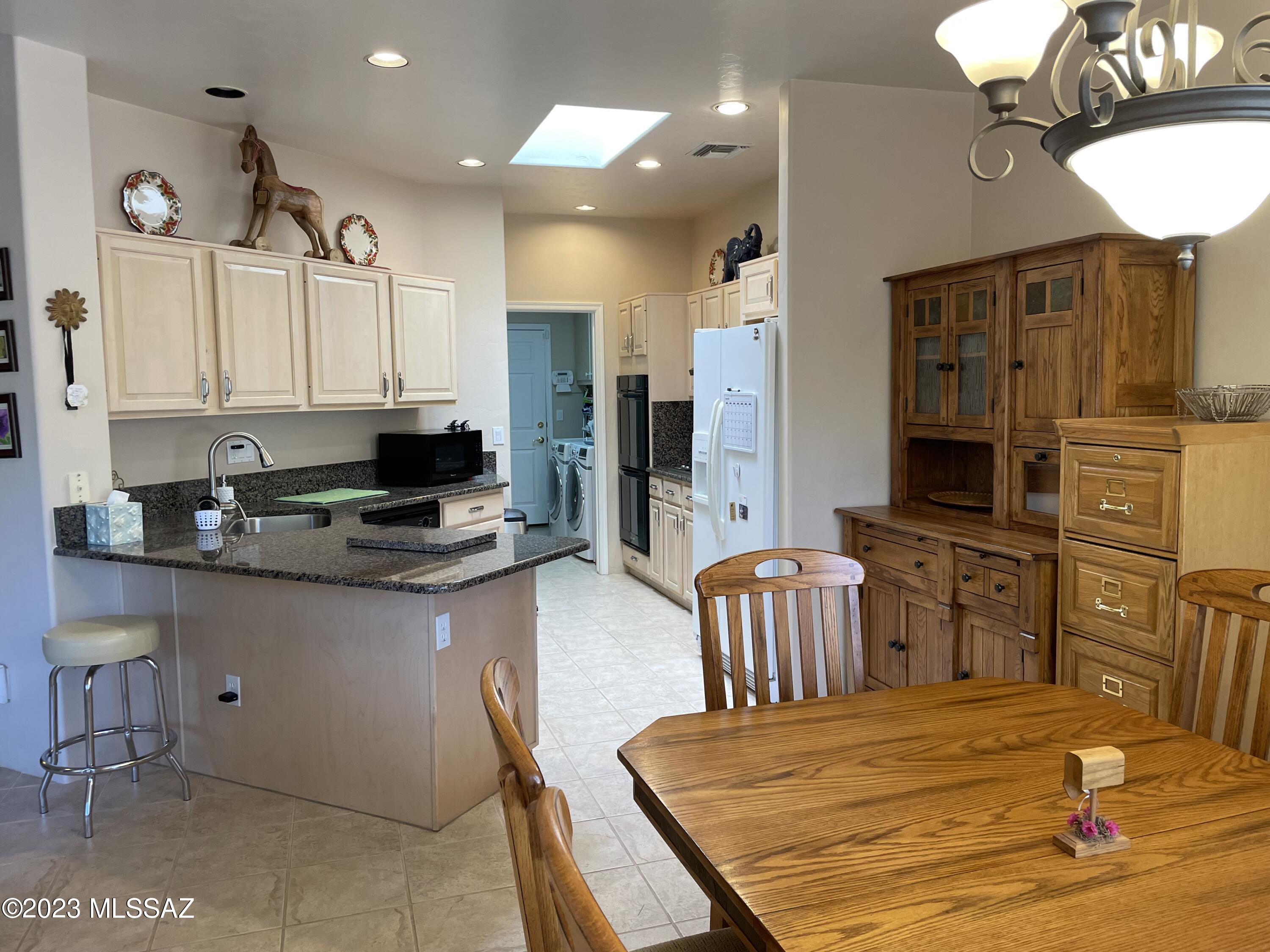 Canada Vista (1-62) - Residential Lease