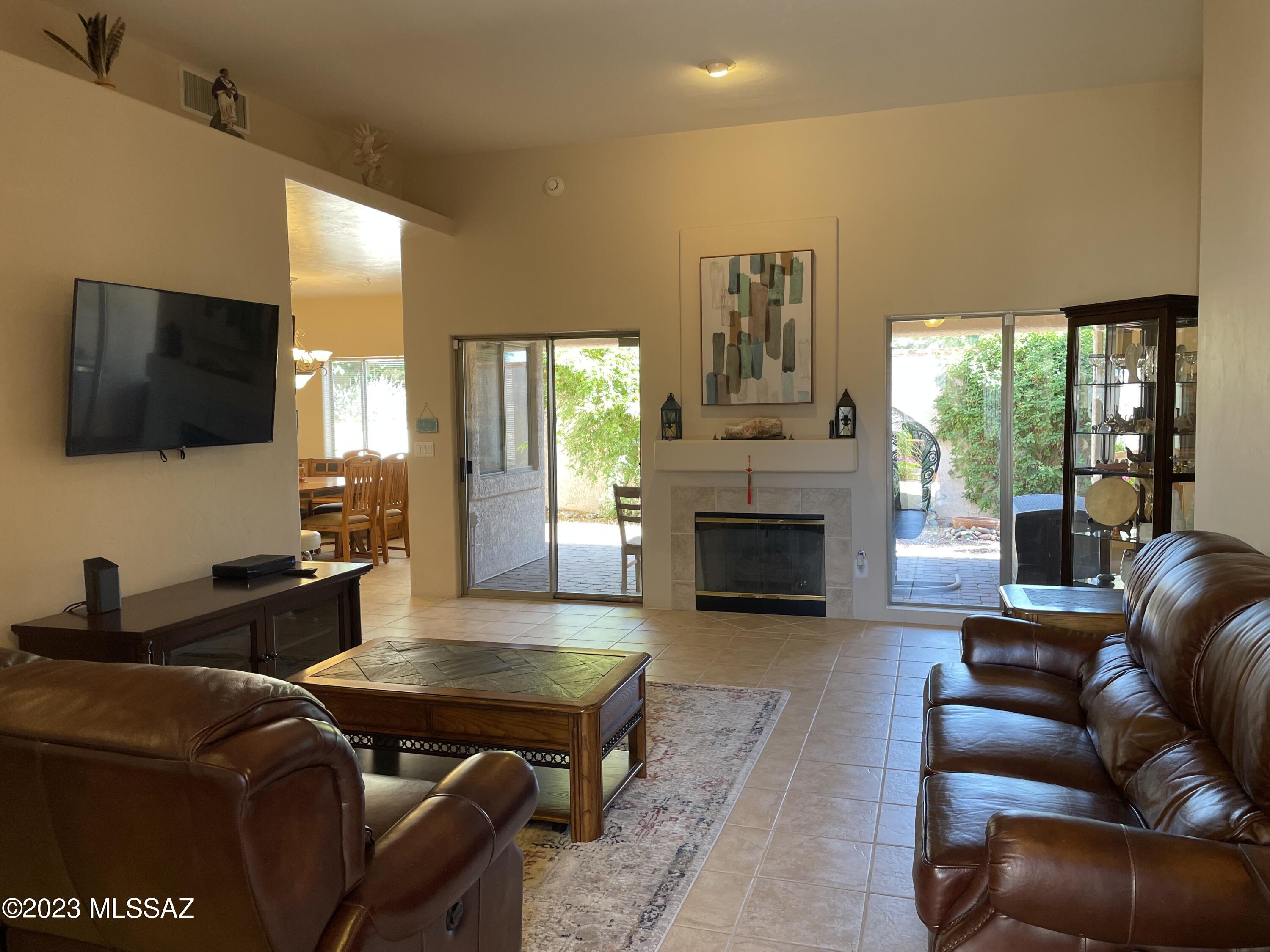 Canada Vista (1-62) - Residential Lease