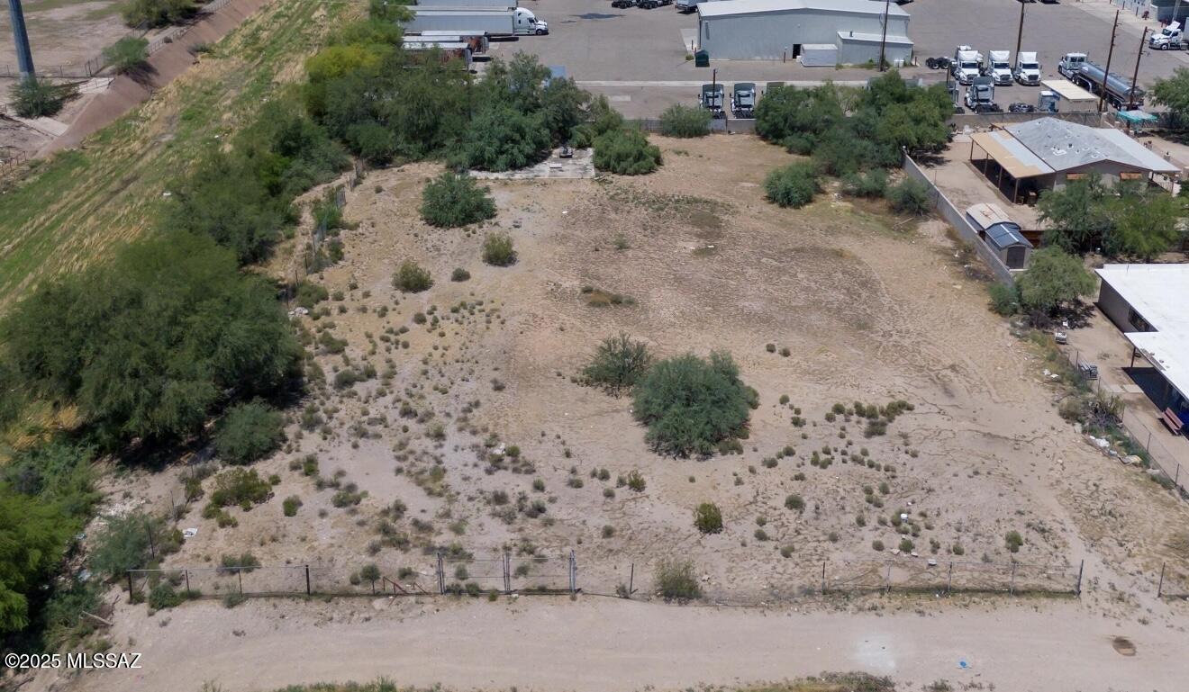 Exceptional Development Opportunity in Tucson City Limits! Discover this rare opportunity to own a R2 zoned lot ideally located within Tucson city limits. This property offers flexibility for residential or multifamily development--perfect for builders, investors, or anyone looking to expand their real estate portfolio. Situated in a highly convenient location near I-10, with close proximity to shopping centers, parks, schools, and popular dining options, this property is poised for growth and endless potential. Don't miss out on this versatile and strategically located investment opportunity!