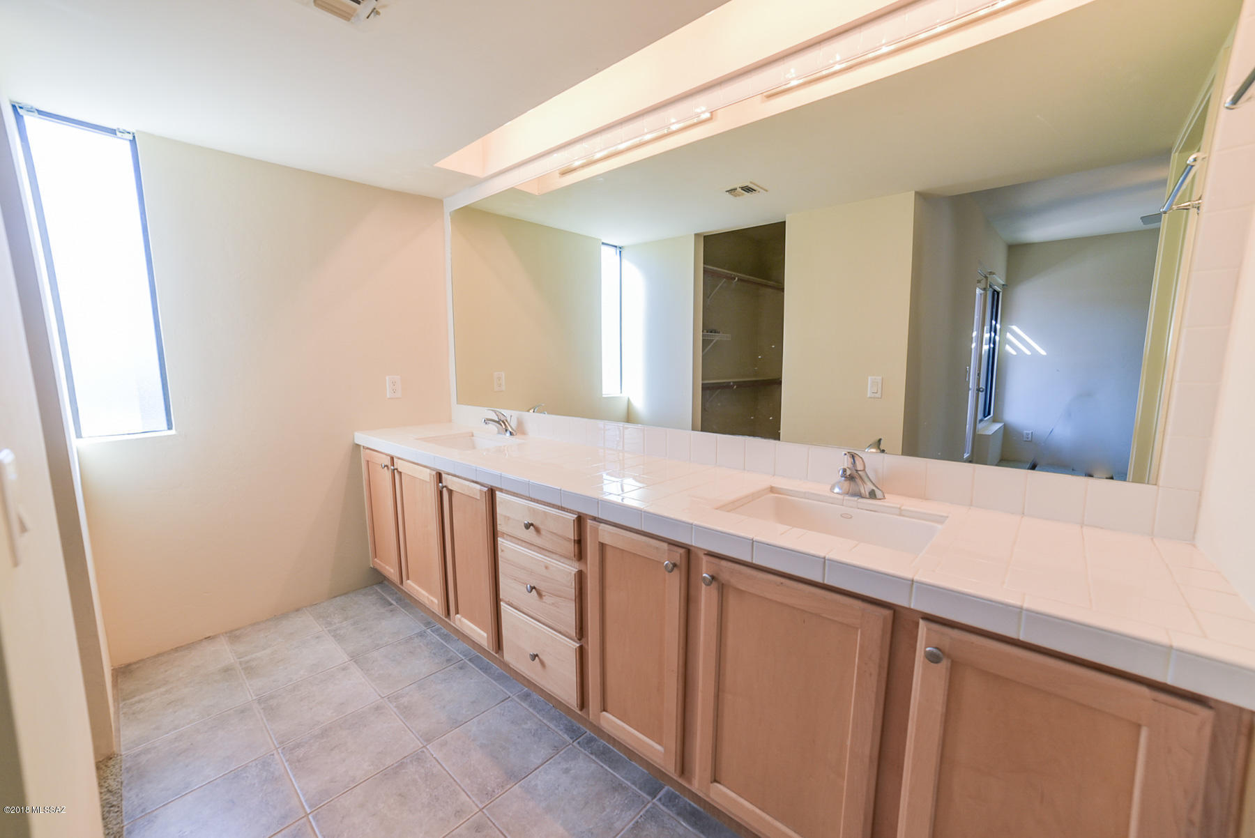 Country Club At The River (1-32) - Residential
