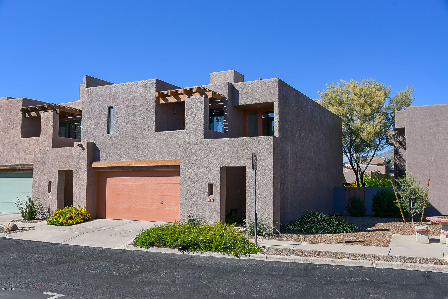 Country Club At The River (1-32) - Residential