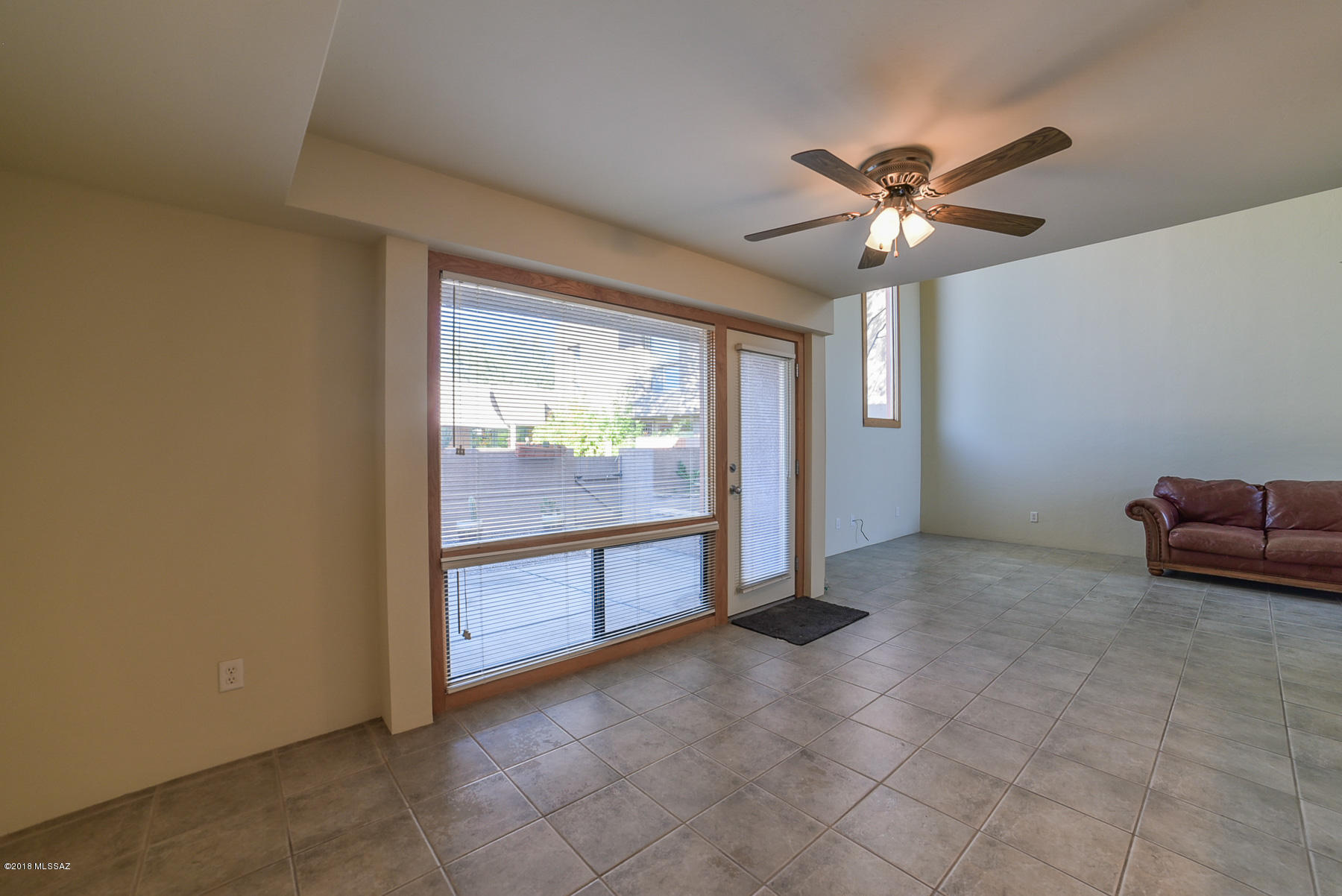 Country Club At The River (1-32) - Residential