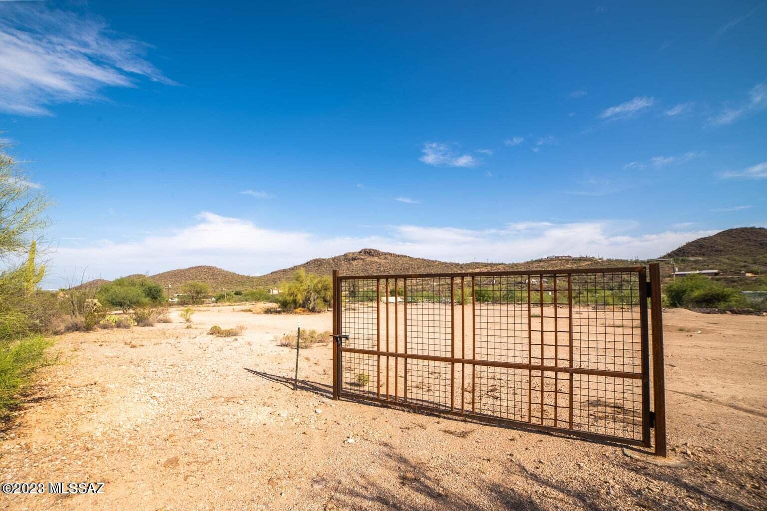 Amazing opportunity to purchase TWO vacant lots in southwest Tucson. Build your dream home where you will be surrounded by open spaces and gorgeous mountains! Two separate lots to be sold together totaling 1.76 acres of property. Purchase includes parcels 2535 & 2537.