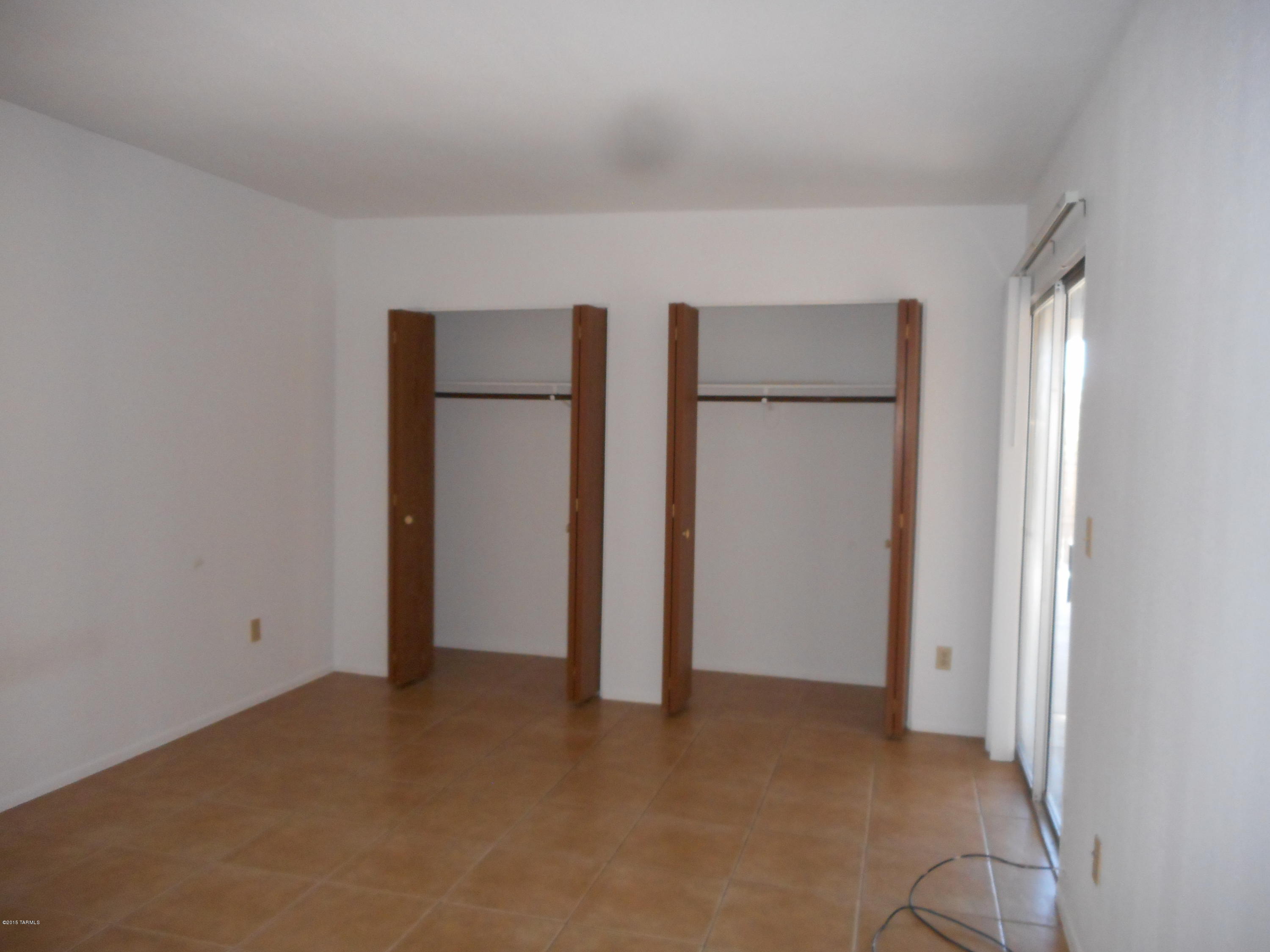 Pantano Townhomes (1-118) - Residential