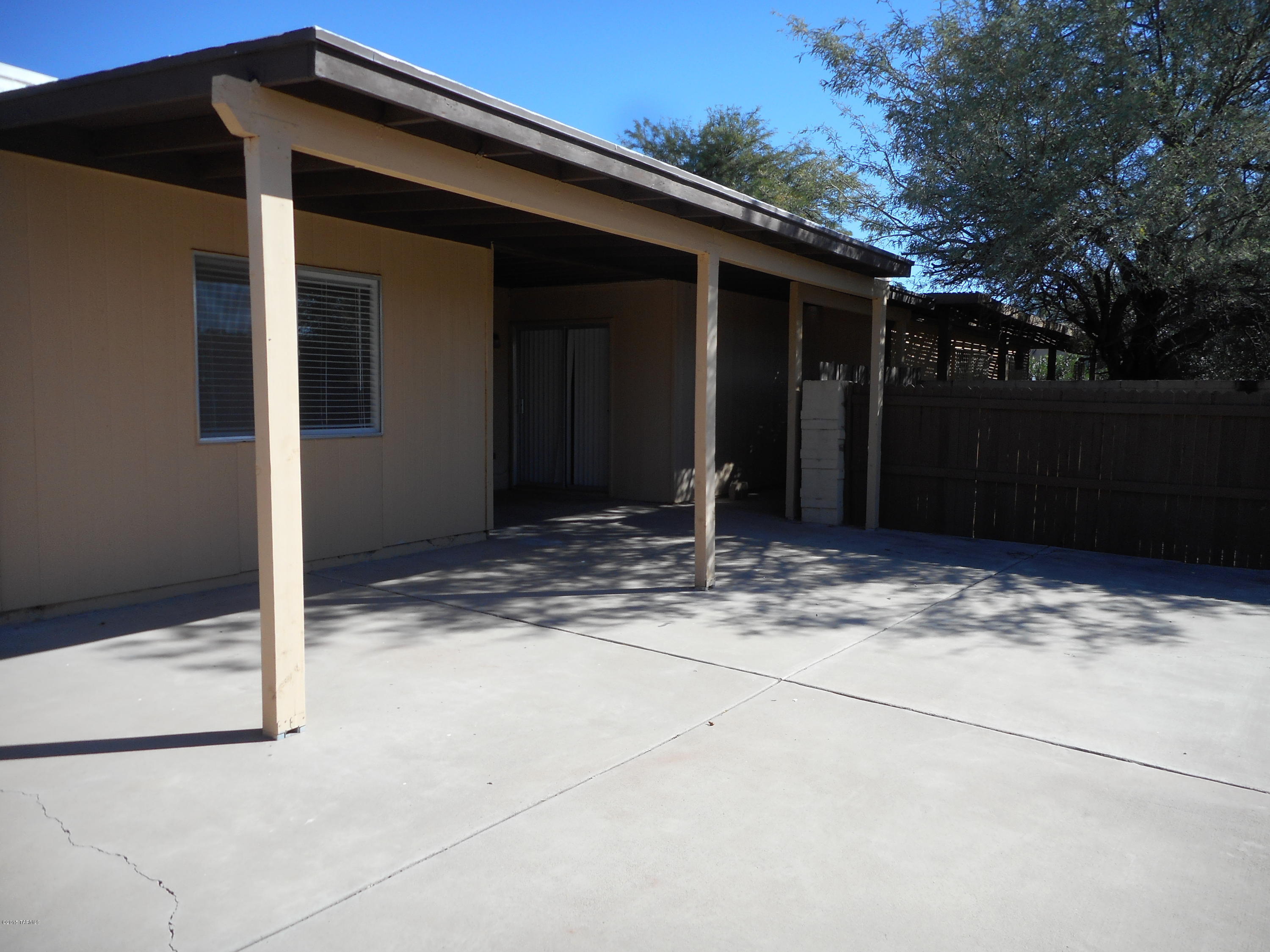 Pantano Townhomes (1-118) - Residential