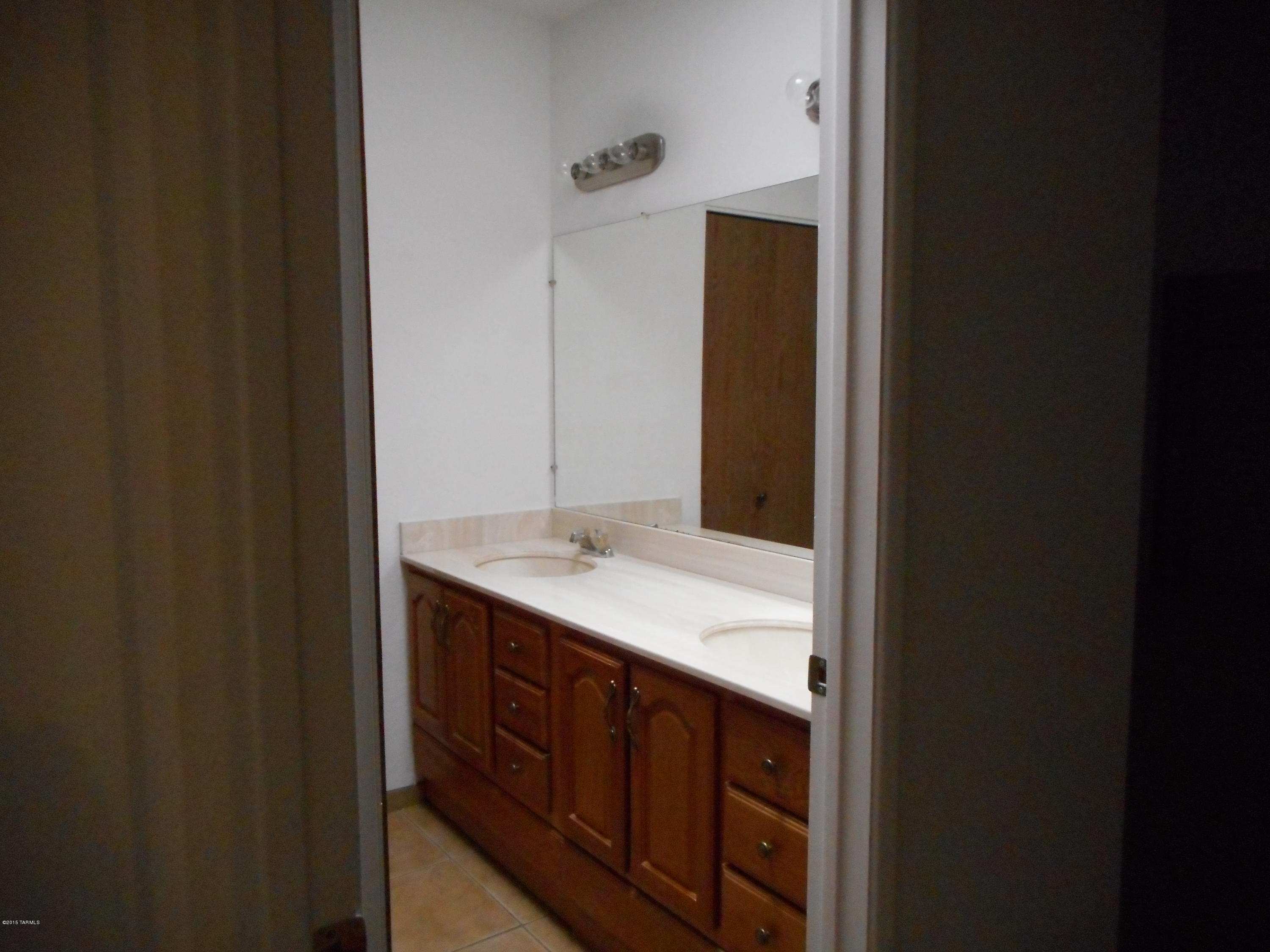 Pantano Townhomes (1-118) - Residential