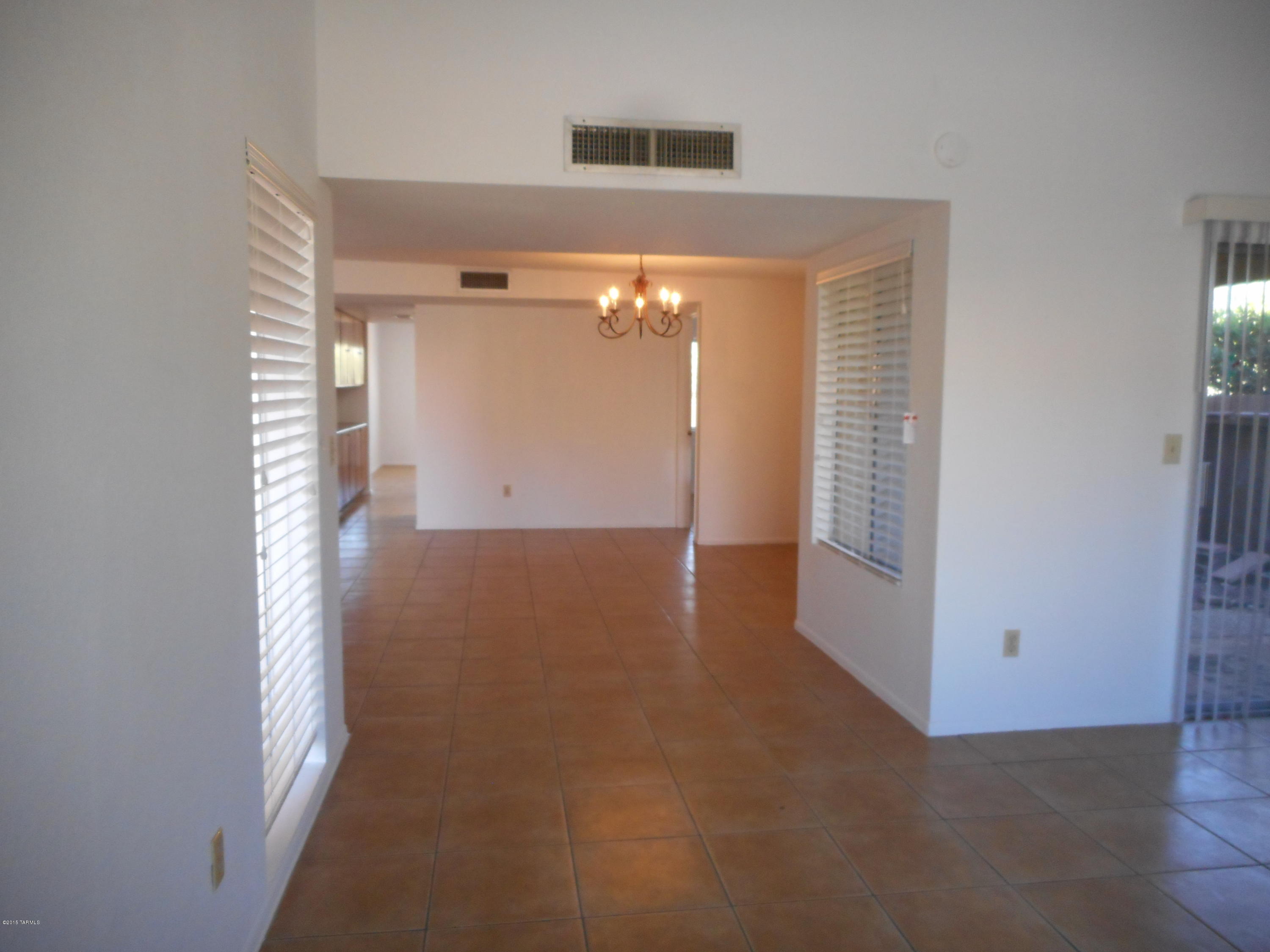 Pantano Townhomes (1-118) - Residential