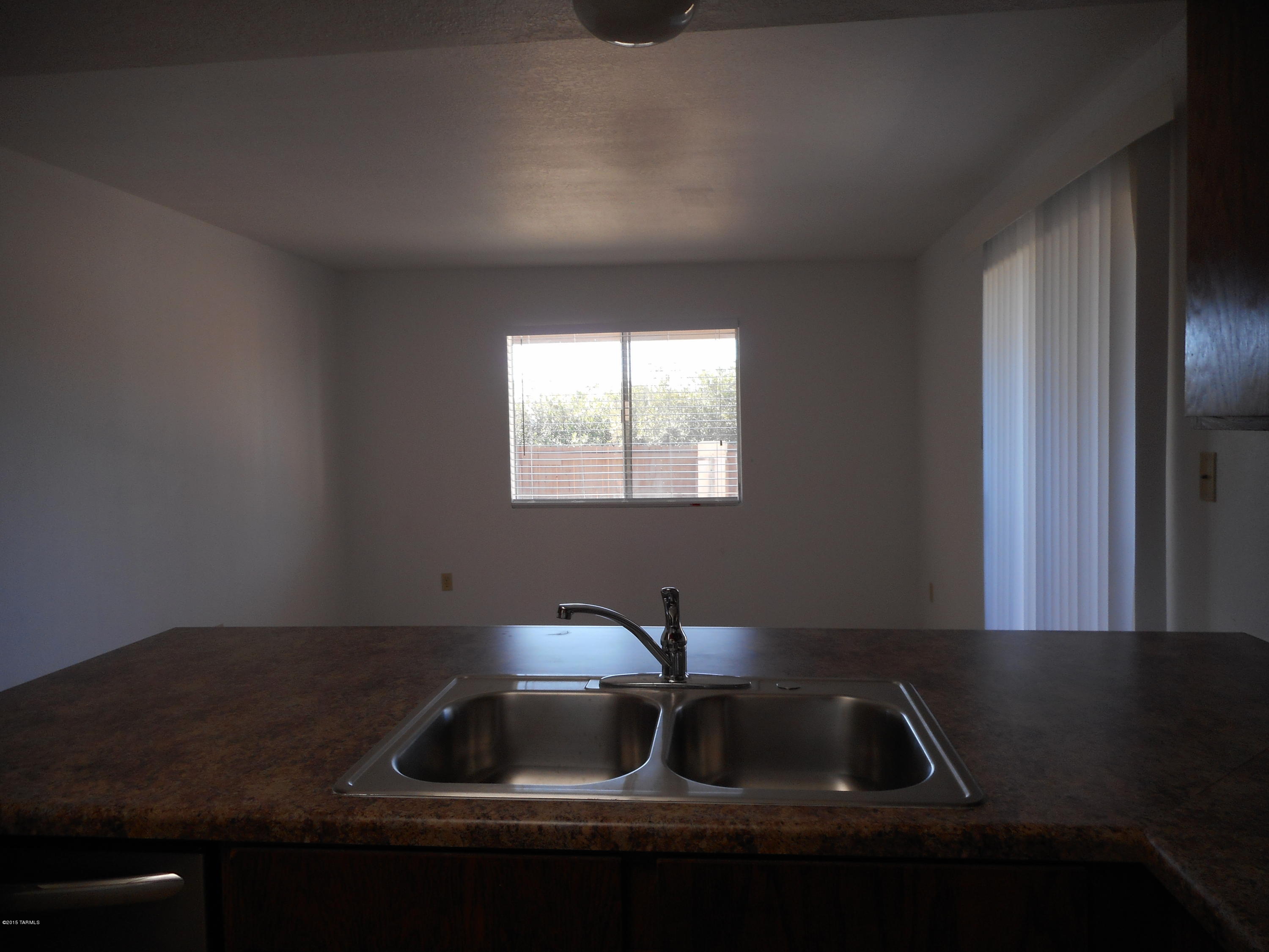 Pantano Townhomes (1-118) - Residential