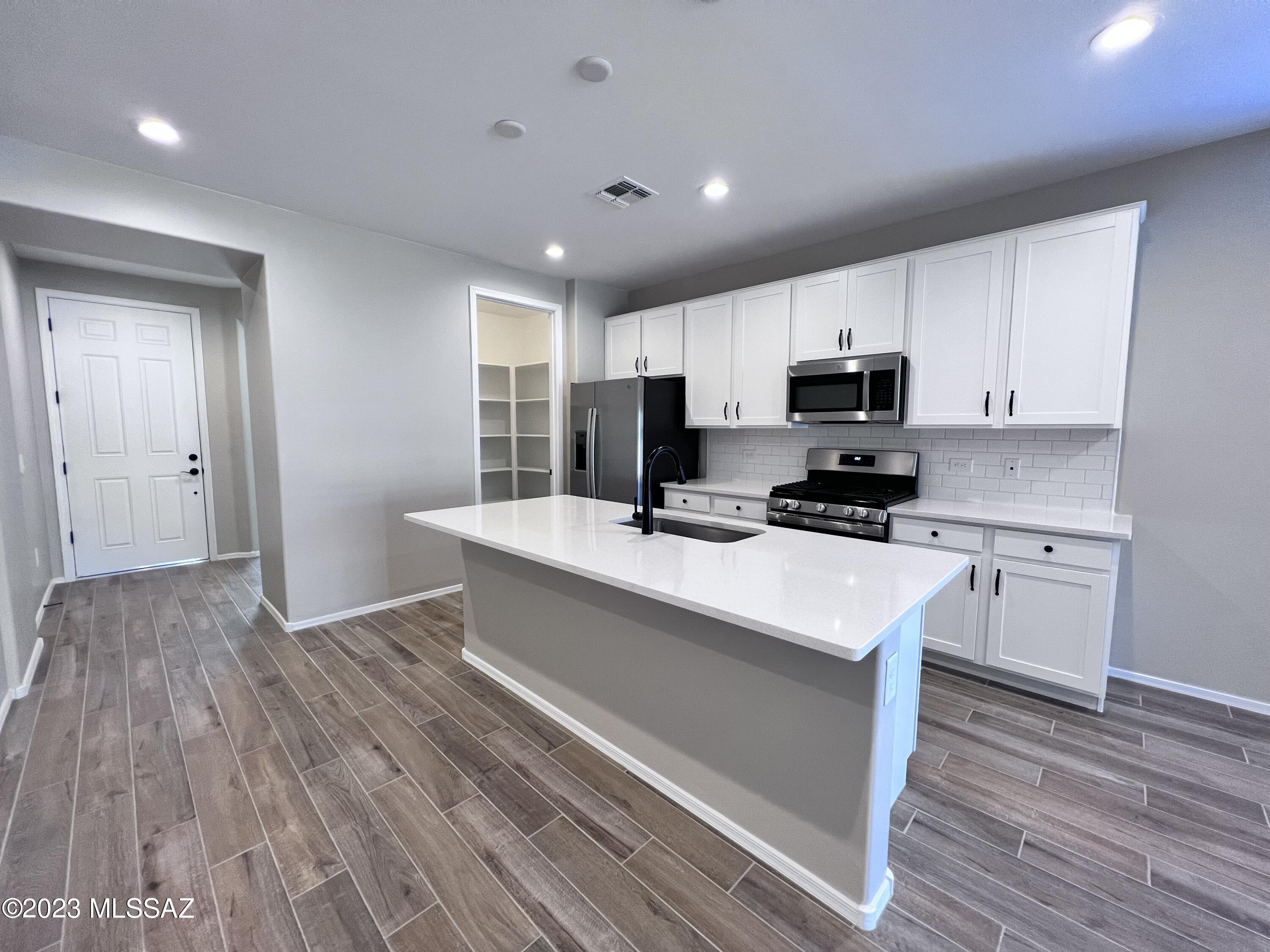 Riverwalk at Rancho Del Lago - Residential Lease